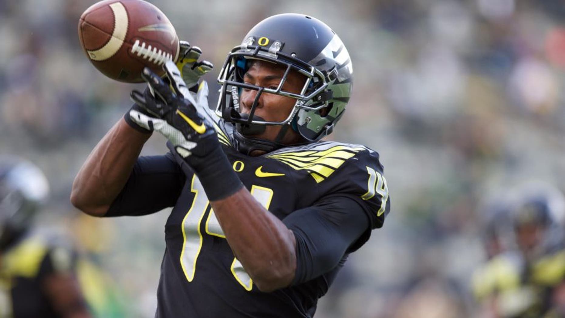 Nov 1, 2014; Eugene, OR, USA; Oregon Ducks defensive back Ifo Ekpre-Olomu (14) before the game against the Stanford Cardinal at Autzen Stadium. Mandatory Credit: Scott Olmos-USA TODAY Sports