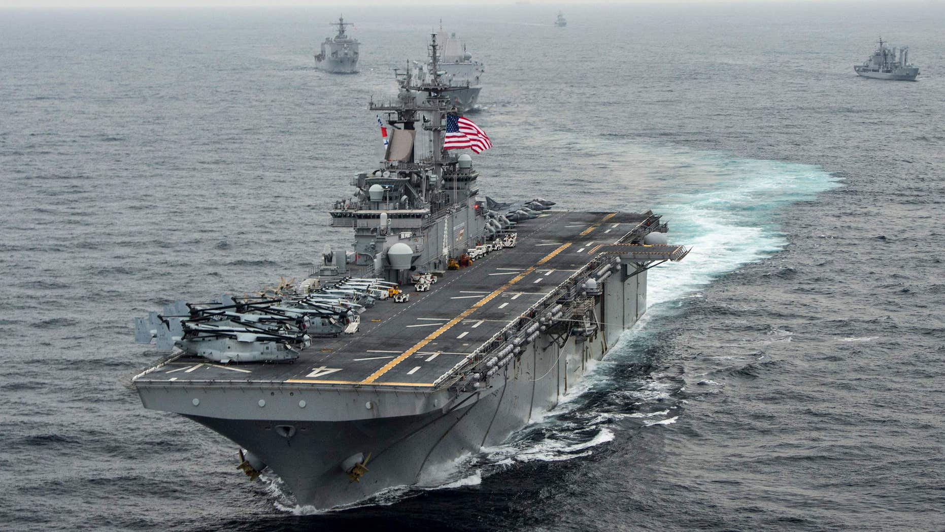 The amphibious assault ship USS Boxer transits the East Sea during Exercise Ssang Yong.