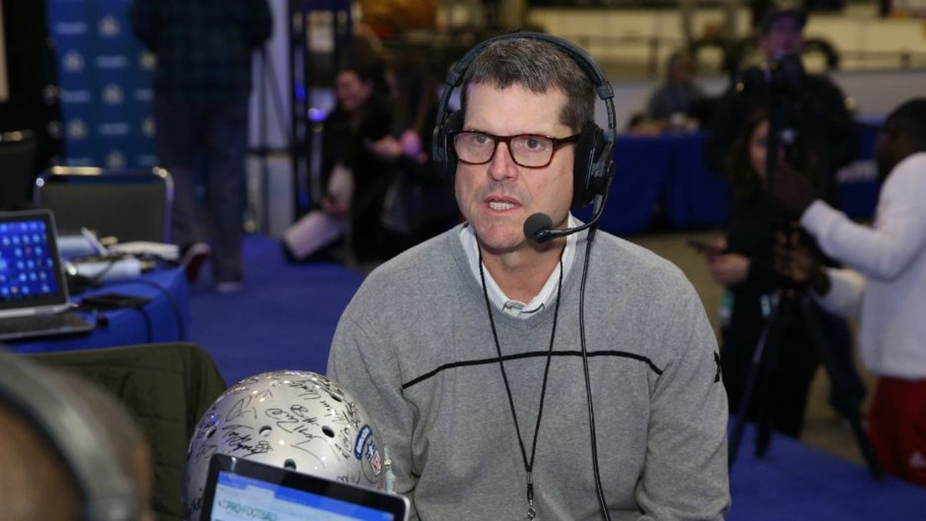 visits the SiriusXM set at Super Bowl 50 Radio Row at the Moscone Center on February 5, 2016 in San Francisco, California.