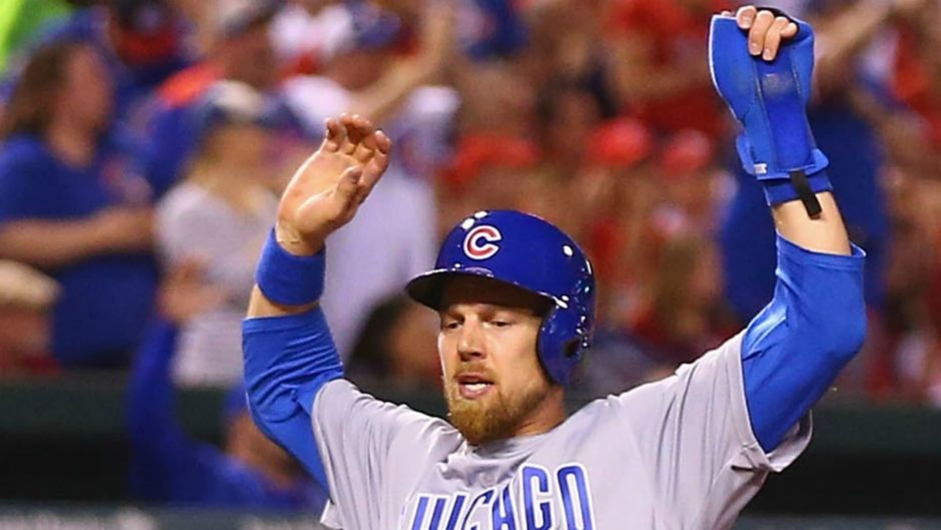 ST. LOUIS, MO - APRIL 19: Ben Zobrist #18 of the Chicago Cubs scores a run against the St. Louis Cardinals in the fourth inning at Busch Stadium on April 19, 2016 in St. Louis, Missouri. (Photo by Dilip Vishwanat/Getty Images)