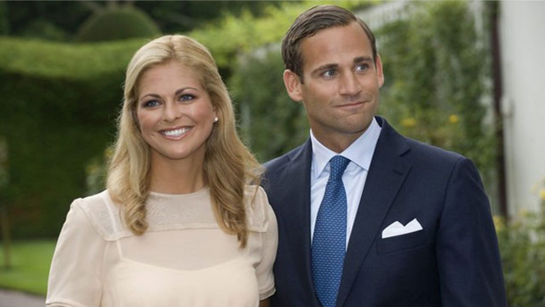 File photo of Princess Madeleine of Sweden and her fiance Jonas Bergstrom during a news conference following their engagement at the Soliden palace on the island of Oland August 11, 2009. Princess Madeleine and her fiance Jonas Bergstrom have broken their engagement the Swedish Royal Court announced on their web site April 24, 2010 (Reuters).
