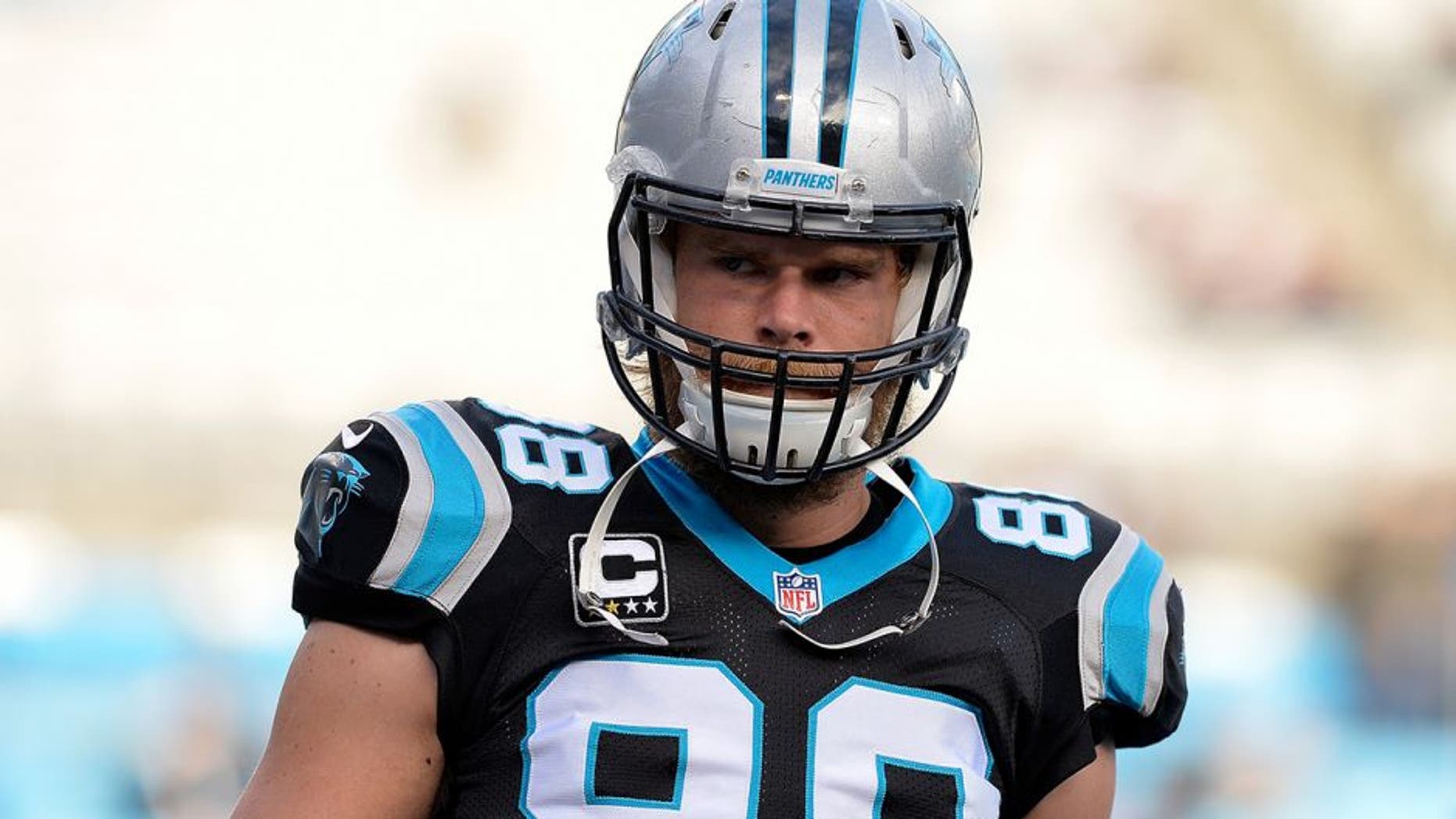 CHARLOTTE, NC - JANUARY 03: Greg Olsen #88 of the Carolina Panthers against the Tampa Bay Buccaneers during their game at Bank of America Stadium on January 3, 2016 in Charlotte, North Carolina. The Panthers won 38-10 to clinch home field advantage for the playoffs. (Photo by Grant Halverson/Getty Images)