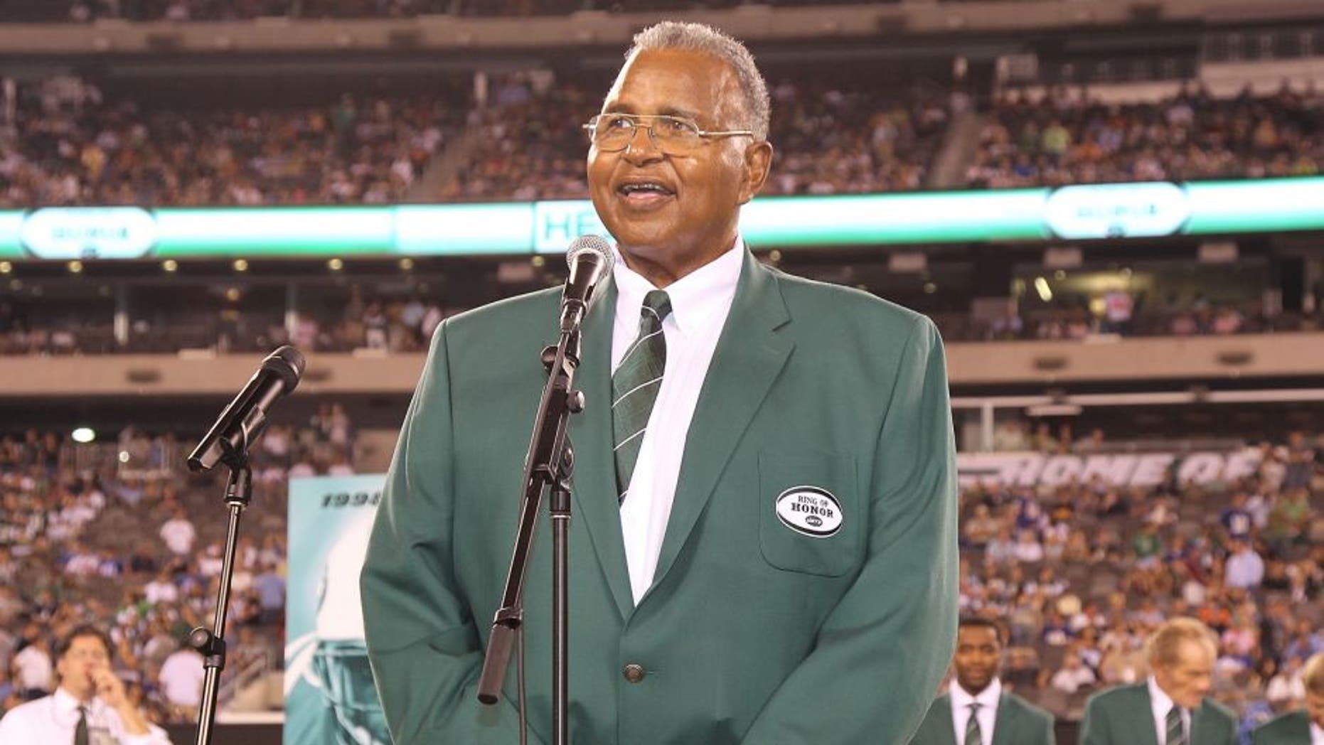 EAST RUTHERFORD, NJ - AUGUST 16: Former Offensive Lineman Winston Hill of the New York Jets is inducted into the team's inaugural edition of the Ring of Honor when the New York Jets host the New York Giants in the first preseason football game at New Meadowlands Stadium on August 16, 2010 in East Rutherford, New Jersey. Giants beat the Jets, 31-16. (Photo by Al Pereira/Getty Images),EAST RUTHERFORD, NJ - AUGUST 16: Former Offensive Lineman Winston Hill of the New York Jets is inducted into the team's inaugural edition of the Ring of Honor when the New York Jets host the New York Giants in the first preseason football game at New Meadowlands Stadium on August 16, 2010 in East Rutherford, New Jersey. Giants beat the Jets, 31-16. (Photo by Al Pereira/Getty Images) *** Local Caption *** Winston Hill