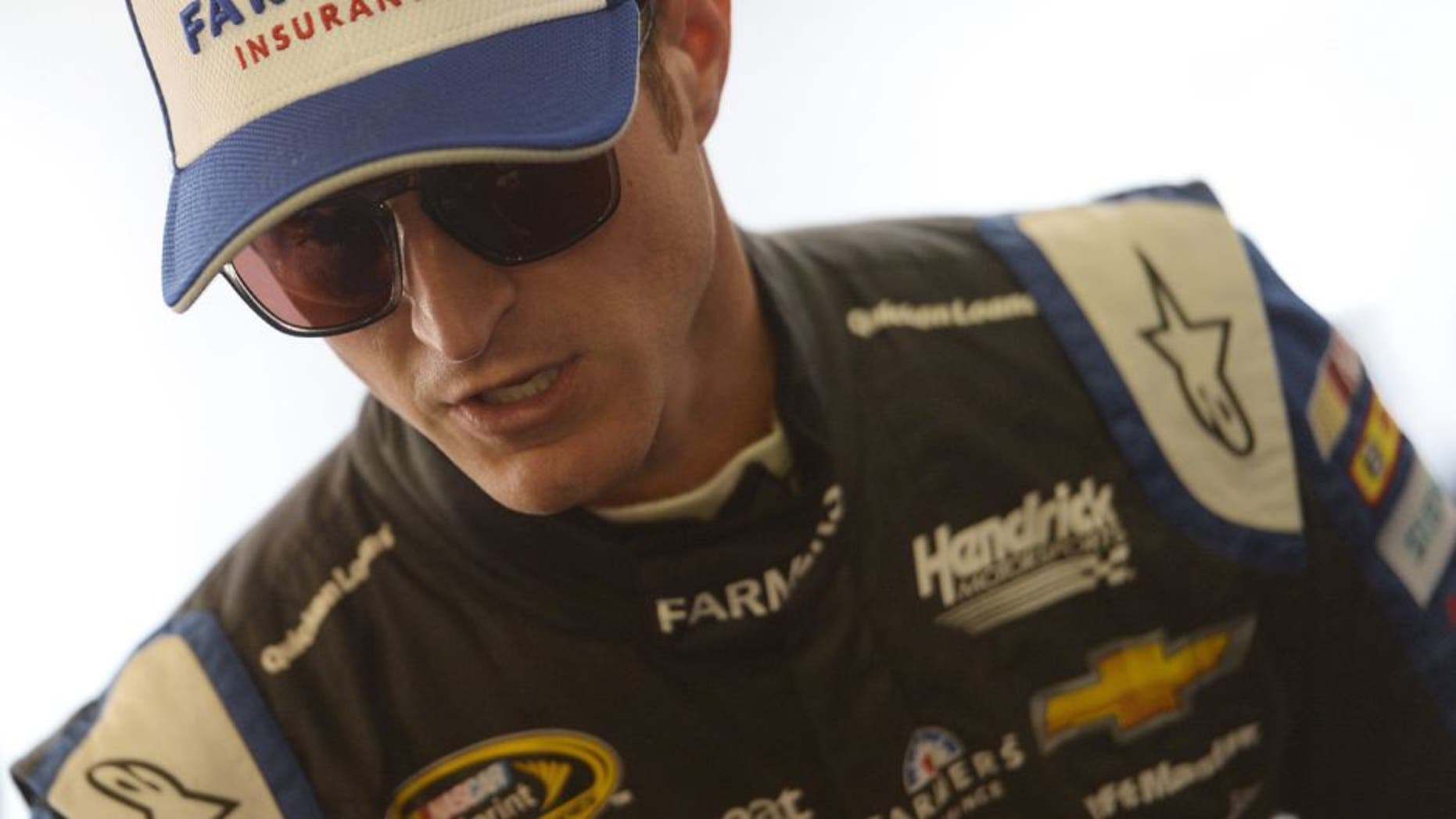 FONTANA, CA - MARCH 18: Kasey Kahne, driver of the #5 Farmers Insurance Chevrolet, prepares for practice for the NASCAR Sprint Cup Series Auto Club 400 at Auto Club Speedway on March 18, 2016 in Fontana, California. (Photo by Robert Laberge/Getty Images)