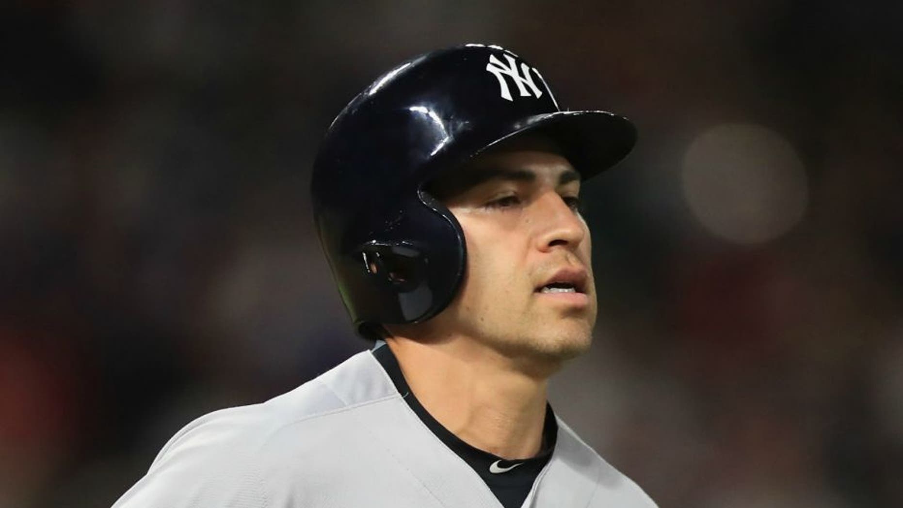 in the first inning at Globe Life Park in Arlington on April 27, 2016 in Arlington, Texas.,ARLINGTON, TX - APRIL 27: Jacoby Ellsbury #22 of the New York Yankees at Globe Life Park in Arlington on April 27, 2016 in Arlington, Texas. (Photo by Ronald Martinez/Getty Images)