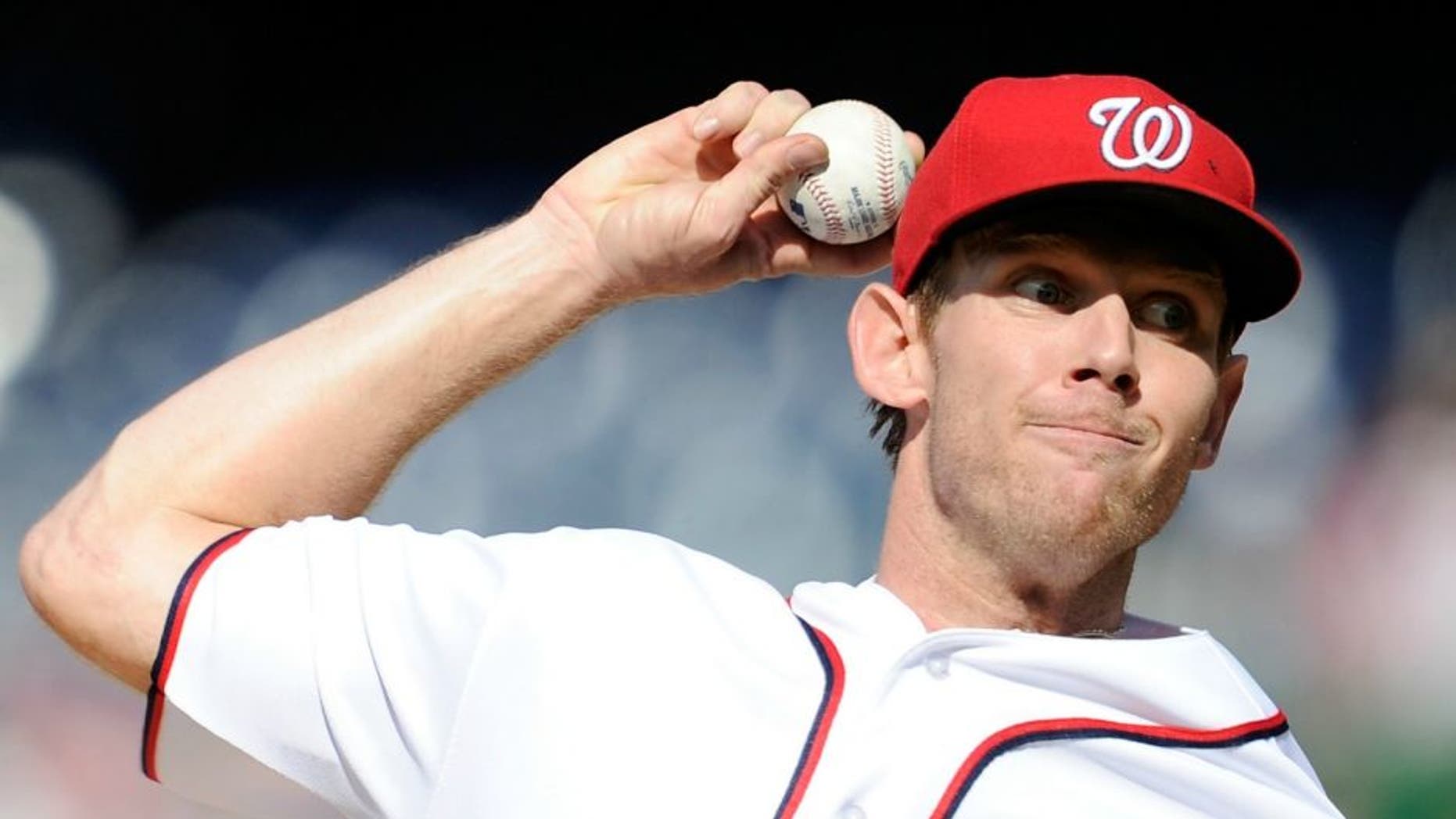 against the at Nationals Park on April 14, 2016 in Washington, DC.,WASHINGTON, DC - APRIL 14: Stephen Strasburg #37 of the Washington Nationals pitches against the Atlanta Braves at Nationals Park on April 14, 2016 in Washington, DC. (Photo by G Fiume/Getty Images)