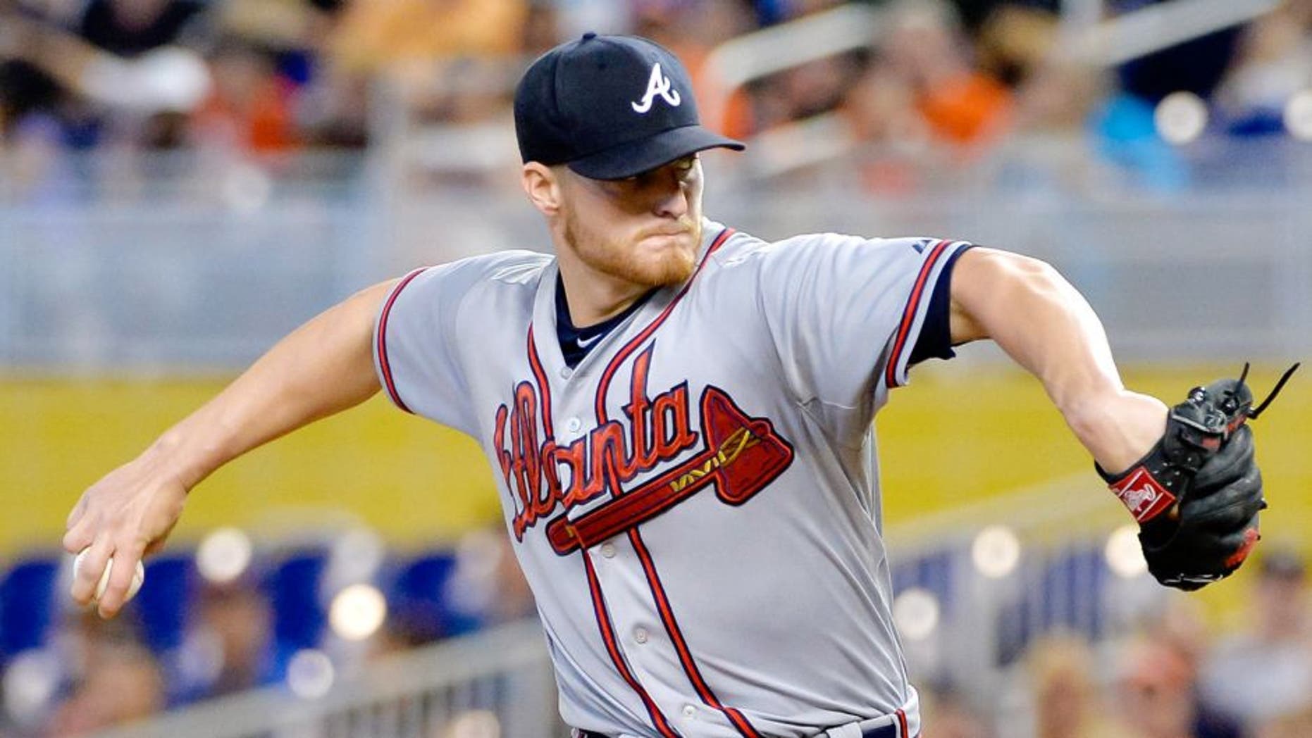 May 17, 2015; Miami, FL, USA; Atlanta Braves starting pitcher Shelby Miller (17) delivers a pitch against the Miami Marlins during the first inning at Marlins Park. Mandatory Credit: Steve Mitchell-USA TODAY Sports