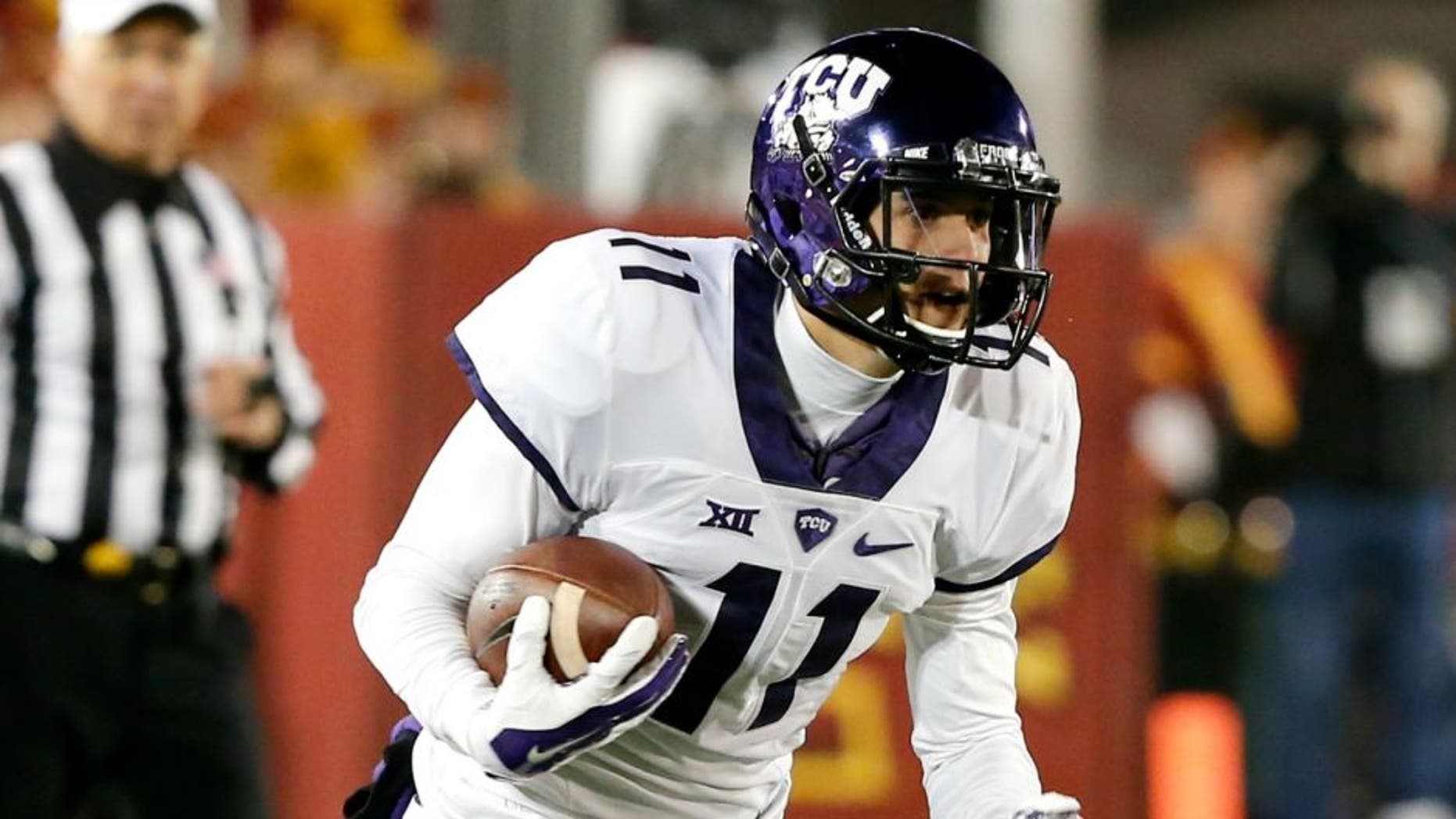 AMES, IA -- OCTOBER 17: Quarterback Zach Allen #11 of the TCU Horned Frogs scrambles for yards in the second half of play at Jack Trice Stadium on October 17, 2015 in Ames, Iowa. TCU defeated Iowa State 45-21. (Photo by David K Purdy/Getty Images) *** Local Caption *** Zach Allen;