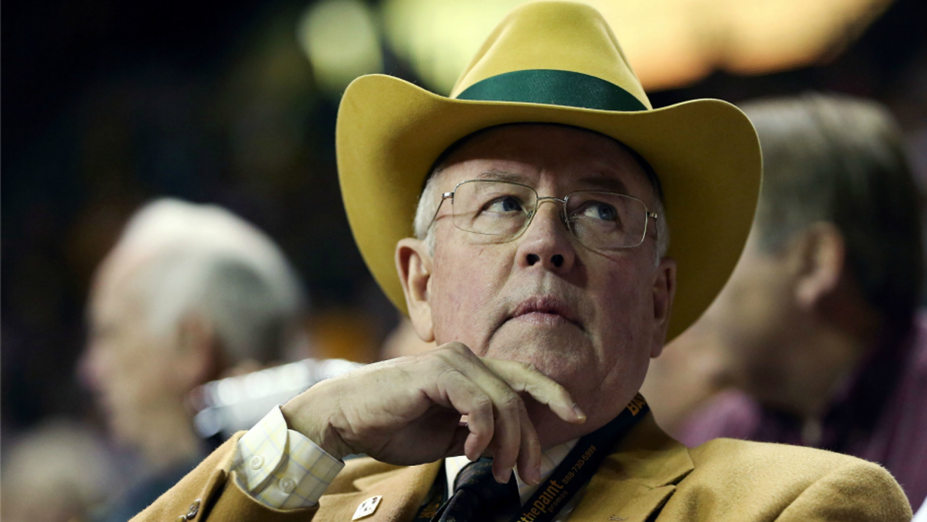 Ken Starr Got Asked About A Baylor Email And It Did Not Go Well For Him