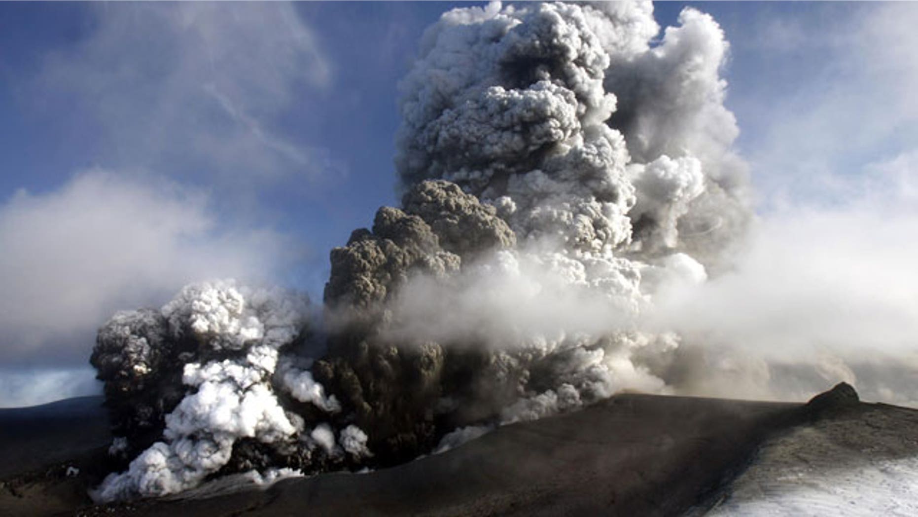 April 17, 2011: Volcano in southern Iceland's Eyjafjallajokull glacier sends ash into the air.