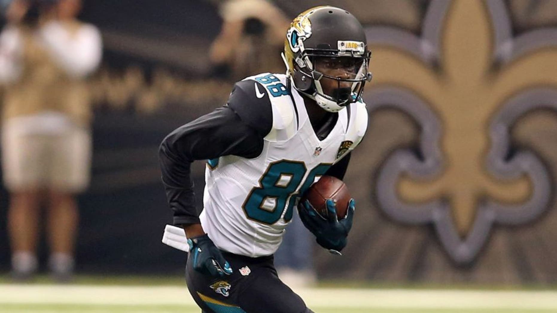 Dec 27, 2015; New Orleans, LA, USA; Jacksonville Jaguars wide receiver Allen Hurns (88) runs after a catch against the New Orleans Saints during the first quarter at the Mercedes-Benz Superdome. Mandatory Credit: Chuck Cook-USA TODAY Sports