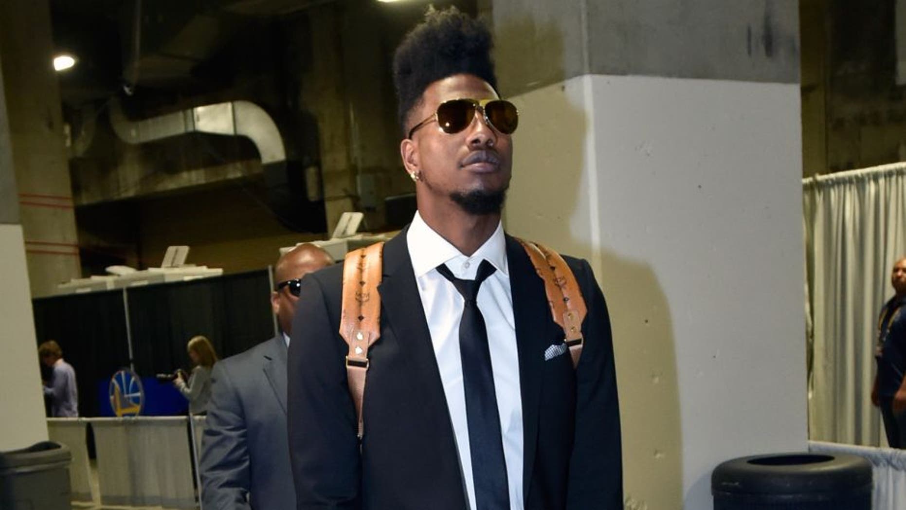 OAKLAND, CA - JUNE 4: Iman Shumpert #4 of the Cleveland Cavaliers arrives for Game One of the 2015 NBA Finals on June 4, 2015 at Oracle Arena in Oakland, California. NOTE TO USER: User expressly acknowledges and agrees that, by downloading and or using this photograph, user is consenting to the terms and conditions of Getty Images License Agreement. Mandatory Copyright Notice: Copyright 2015 NBAE (Photo by Andrew D. Bernstein/NBAE via Getty Images)