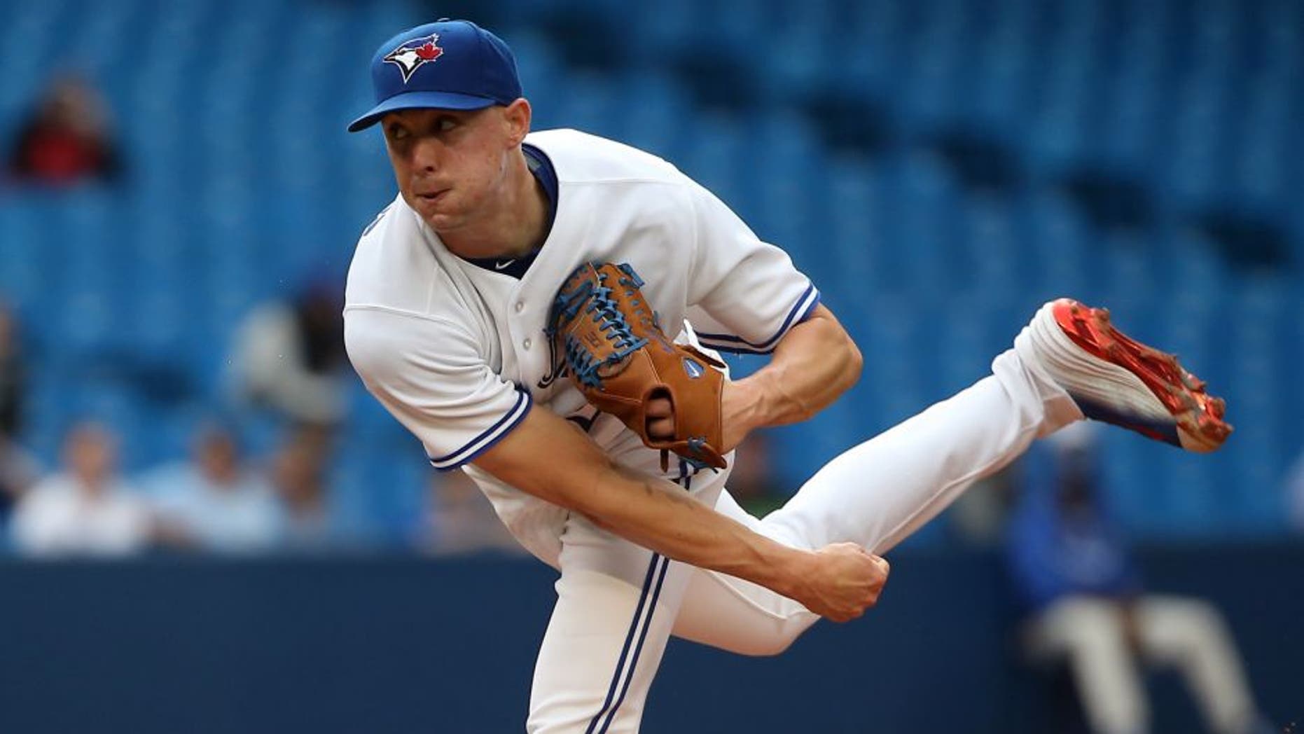 TORONTO, CANADA - JUNE 5: Aaron Sanchez #41 of the Toronto Blue Jays delivers a pitch in the first inning during MLB game action against the Houston Astros on June 5, 2015 at Rogers Centre in Toronto, Ontario, Canada. (Photo by Tom Szczerbowski/Getty Images)