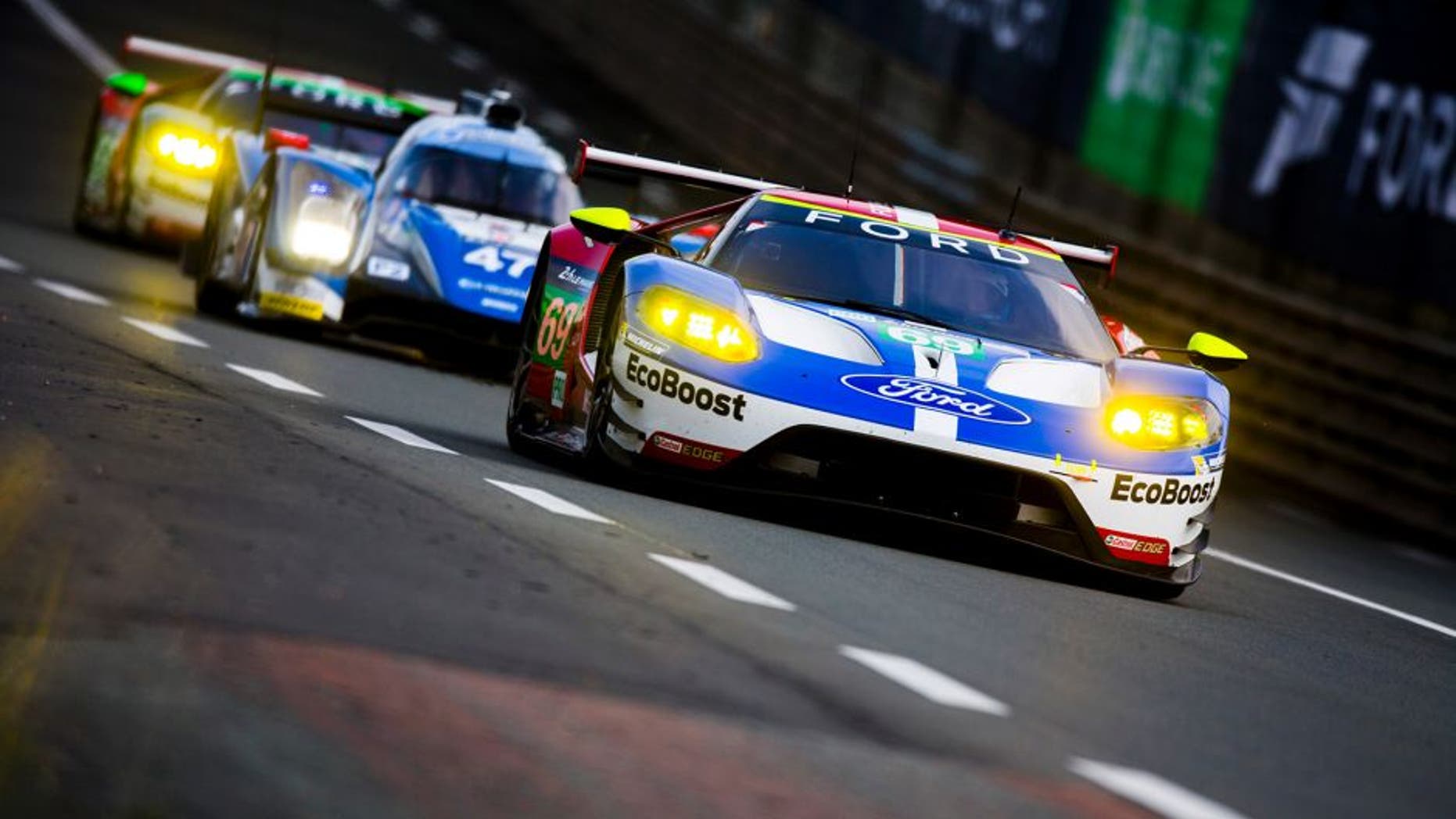 2016 Le Mans 24 Hours. Circuit de la Sarthe, Le Mans, France. Saturday 18 June 2016. Ford Chip Ganassi Team USA / Ford GT - Ryan Briscoe (AUS), Richard Westbrook (GBR), Scott Dixon (NZL). World Copyright: Zak Mauger/LAT Photographic ref: Digital Image _79P6705