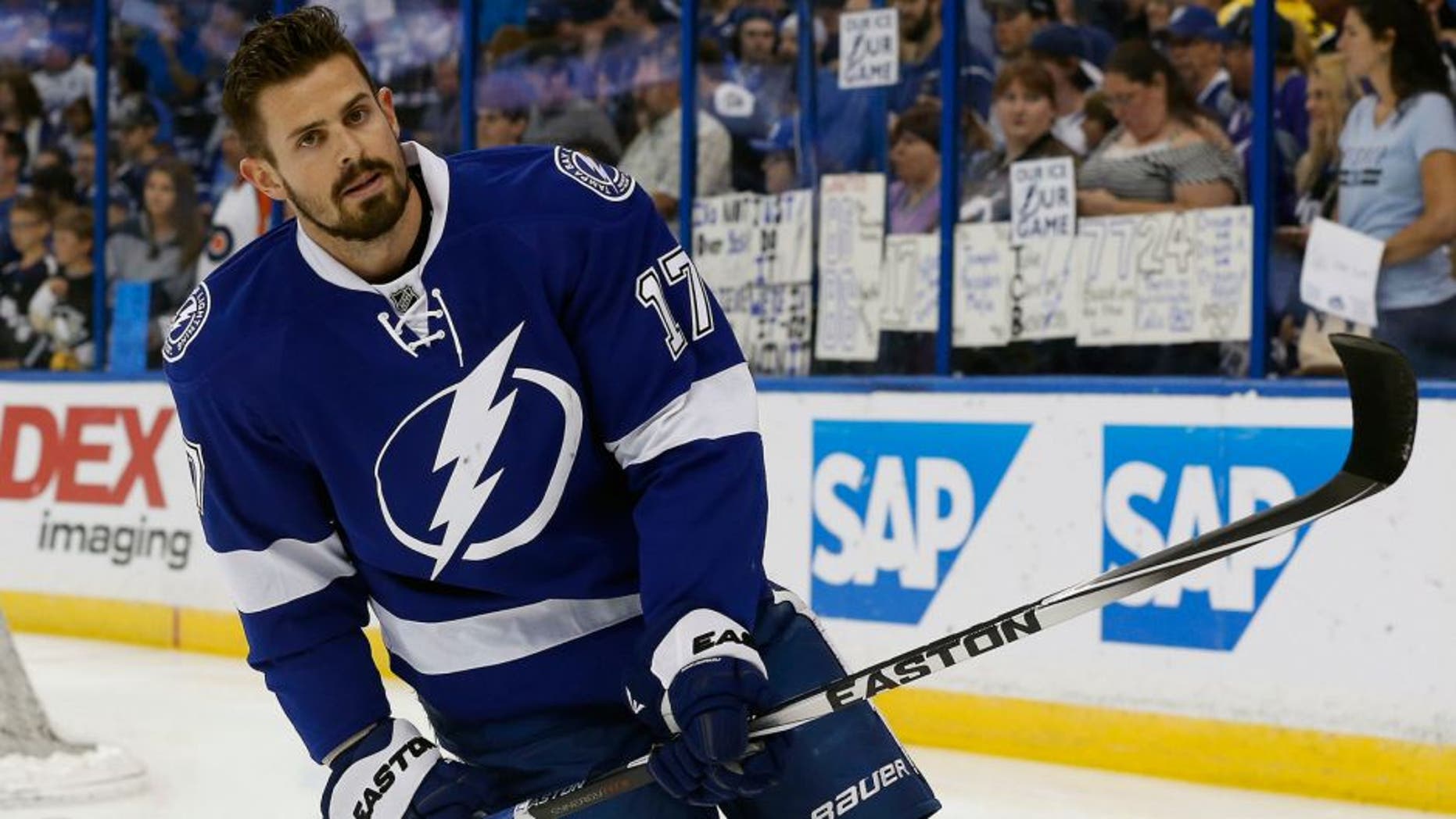 May 20, 2016; Tampa, FL, USA; Tampa Bay Lightning center Alex Killorn (17) works out prior to game four of the Eastern Conference Final of the 2016 Stanley Cup Playoffs at Amalie Arena. Mandatory Credit: Kim Klement-USA TODAY Sports