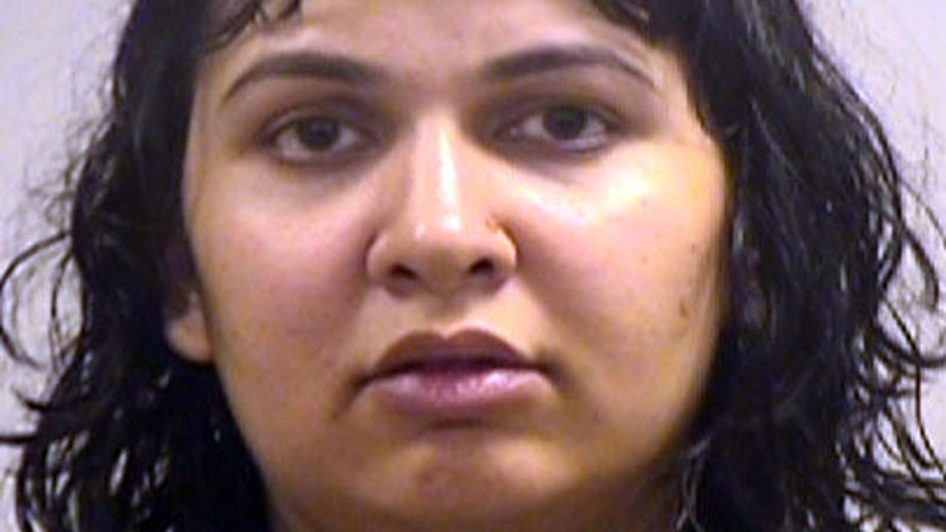 Saiqa Akhter, 30, called Texas police after she strangled her two children, killing her 5-year-old son, police officials said.