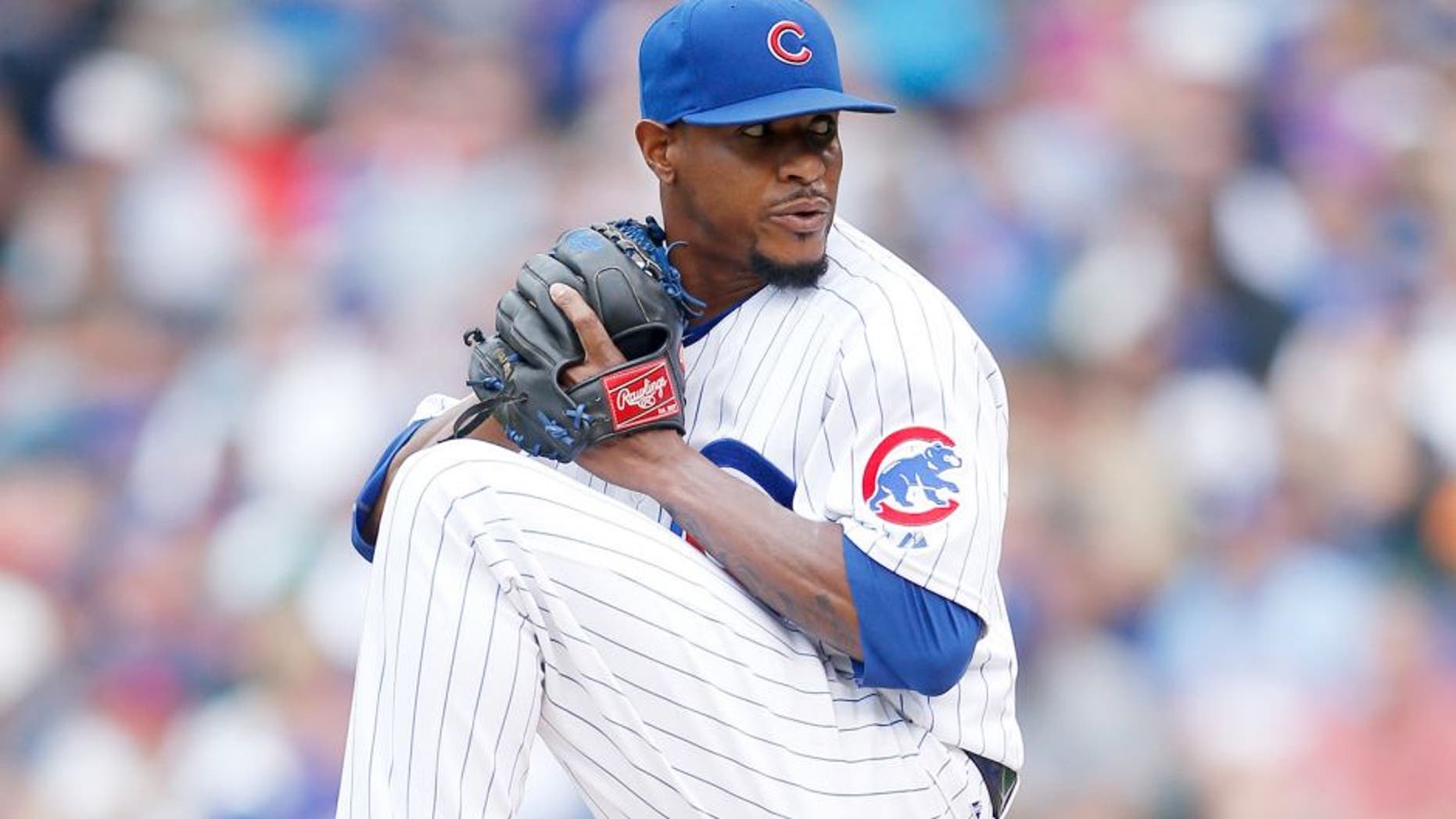 CHICAGO, IL - JUNE 25: Edwin Jackson #36 of the Chicago Cubs pitches during the game against the Los Angeles Dodgers at Wrigley Field on June 25, 2015 in Chicago, Illinois. The Dodgers defeated the Cubs 4-0. (Photo by Joe Robbins/Getty Images)