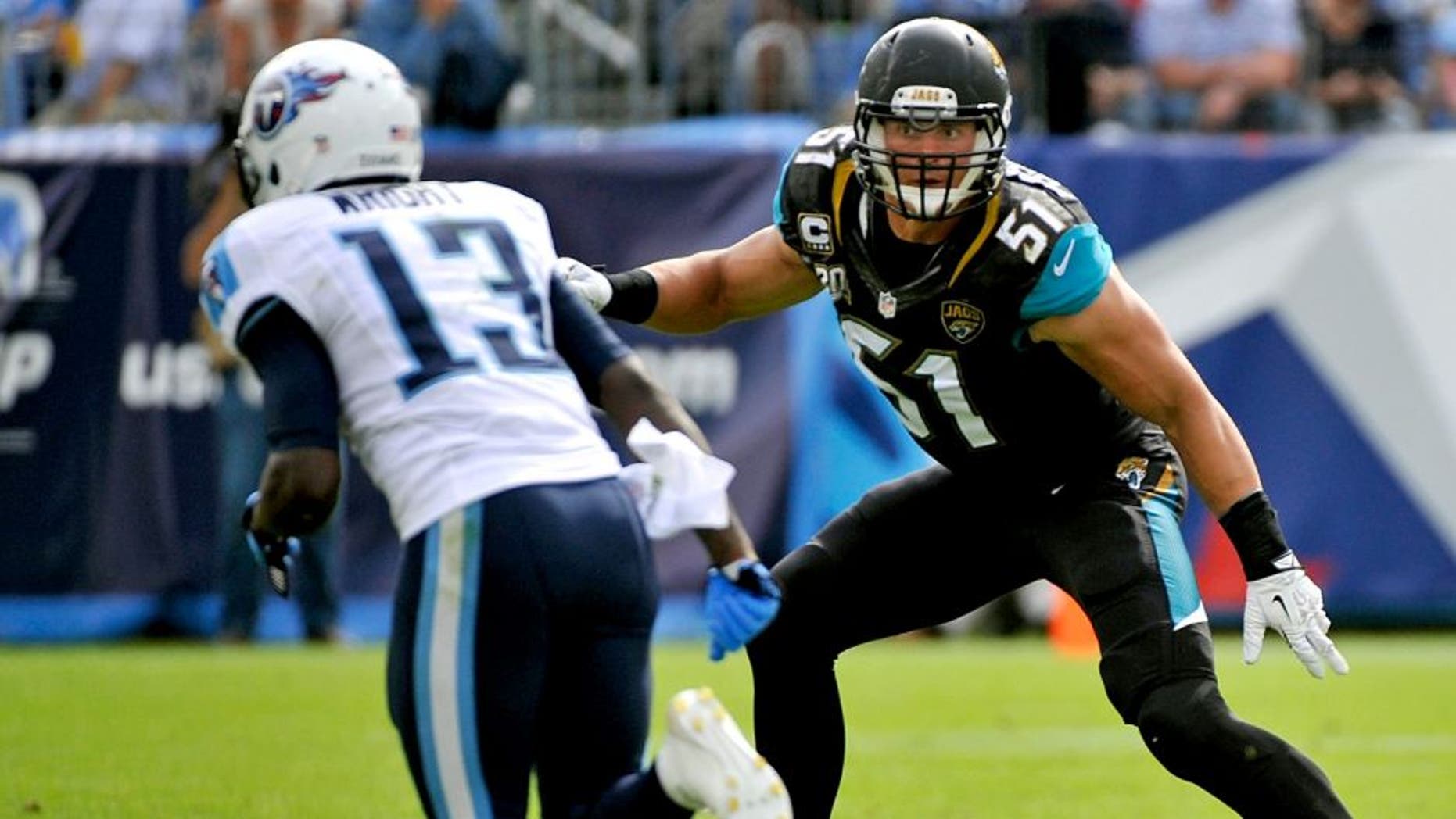 NASHVILLE, TN - OCTOBER 12: Paul Posluszny #51 of the Jacksonville Jaguars plays against the Tennessee Titans at LP Field on October 12, 2014 in Nashville, Tennessee. (Photo by Frederick Breedon/Getty Images)