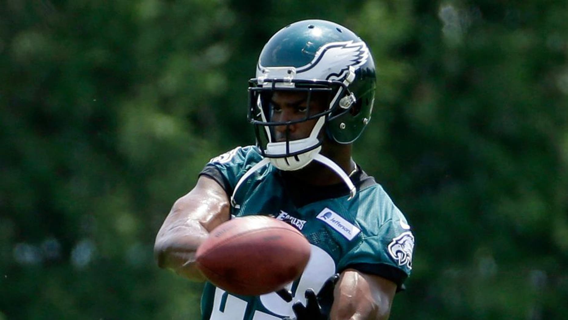 FILE - In this Thursday, May 28, 2015, file photo, Philadelphia Eagles' DeMarco Murray participates in a drill during organized team activities at the NFL football team's practice facility in Philadelphia. (AP Photo/Matt Slocum, File)