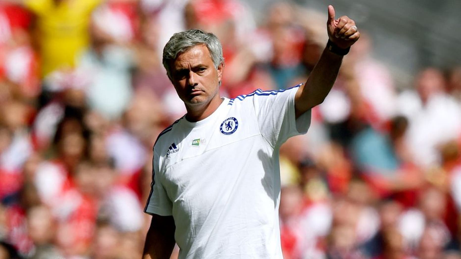 LONDON, ENGLAND - AUGUST 02: Head coach Jose Mourinho of Chelsea gestures during the FA Community Shield match between Chelsea and Arsenal at Wembley Stadium on August 2, 2015 in London, England. (Photo by Shaun Botterill/Getty Images)