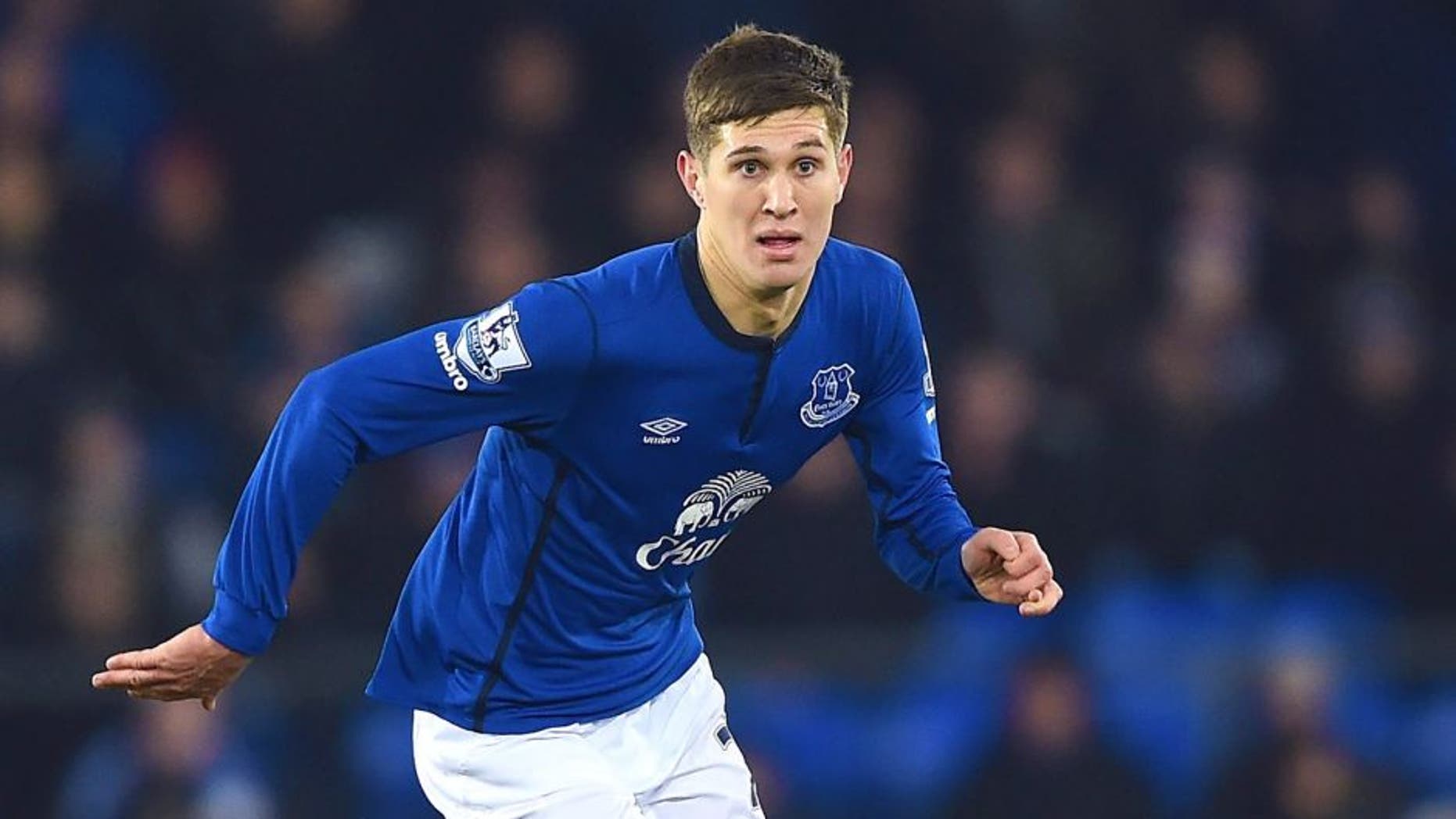 LIVERPOOL, ENGLAND - JANUARY 19: John Stones of Everton in action during the Barclays Premier League match between Everton and West Bromwich Albion at Goodison Park on January 19, 2015 in Liverpool, England. (Photo by Laurence Griffiths/Getty Images)