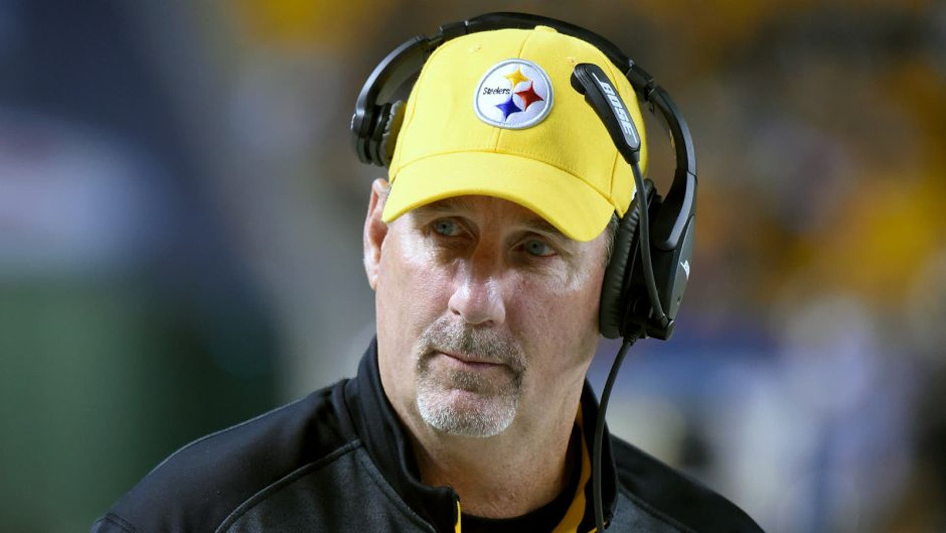 PITTSBURGH, PA - OCTOBER 20: Linebackers coach Keith Butler of the Pittsburgh Steelers looks on from the sideline during a game against the Houston Texans at Heinz Field on October 20, 2014 in Pittsburgh, Pennsylvania. The Steelers defeated the Texans 30-23. (Photo by George Gojkovich/Getty Images) *** Local Caption *** Keith Butler