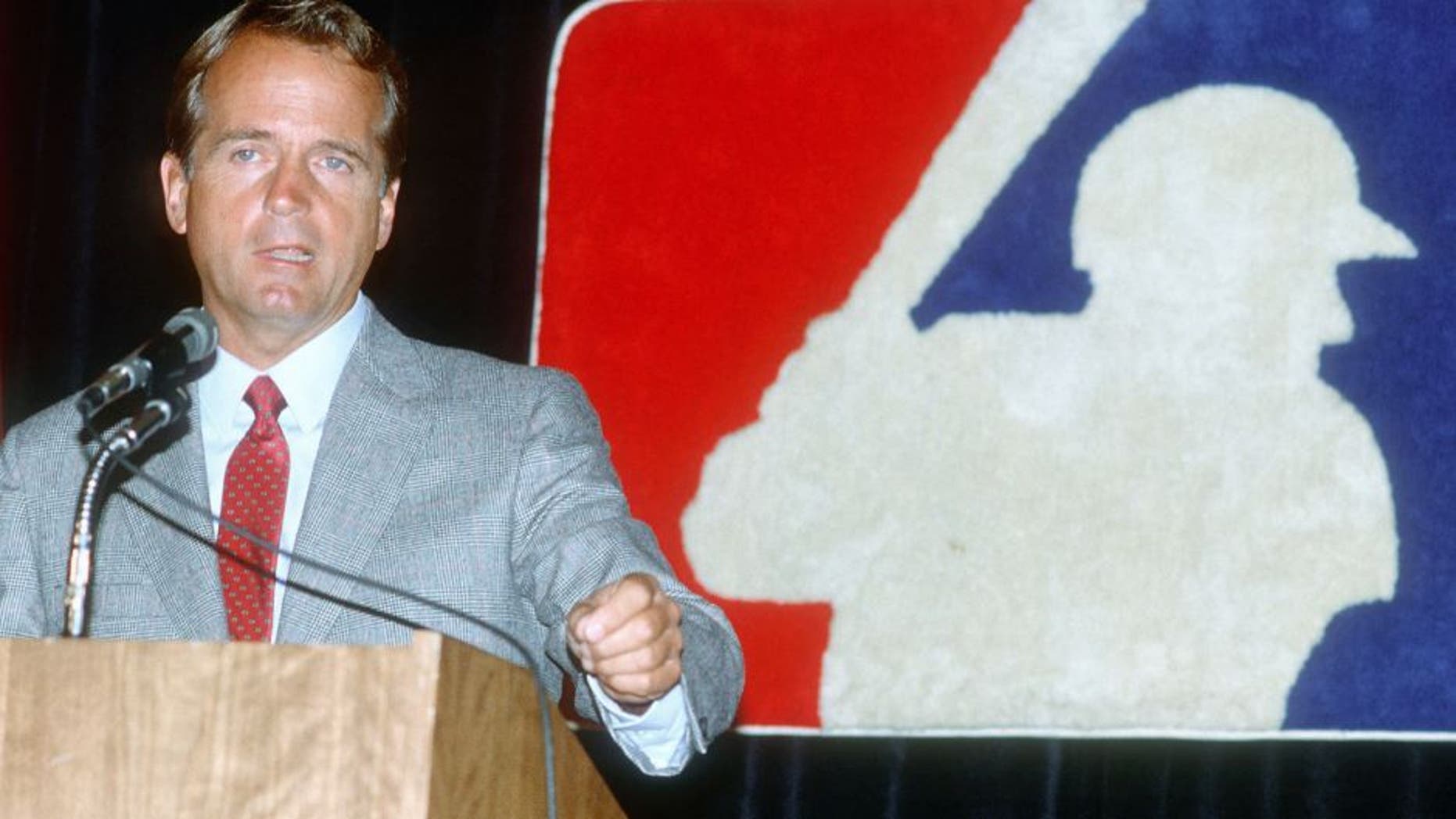 NEW YORK - SEPTEMBER 24: Baseball Commissioner Peter Ueberroth holds a press conference September 24, 1985 in New York City. (Photo by Yvonne Hemsey/Getty Images)