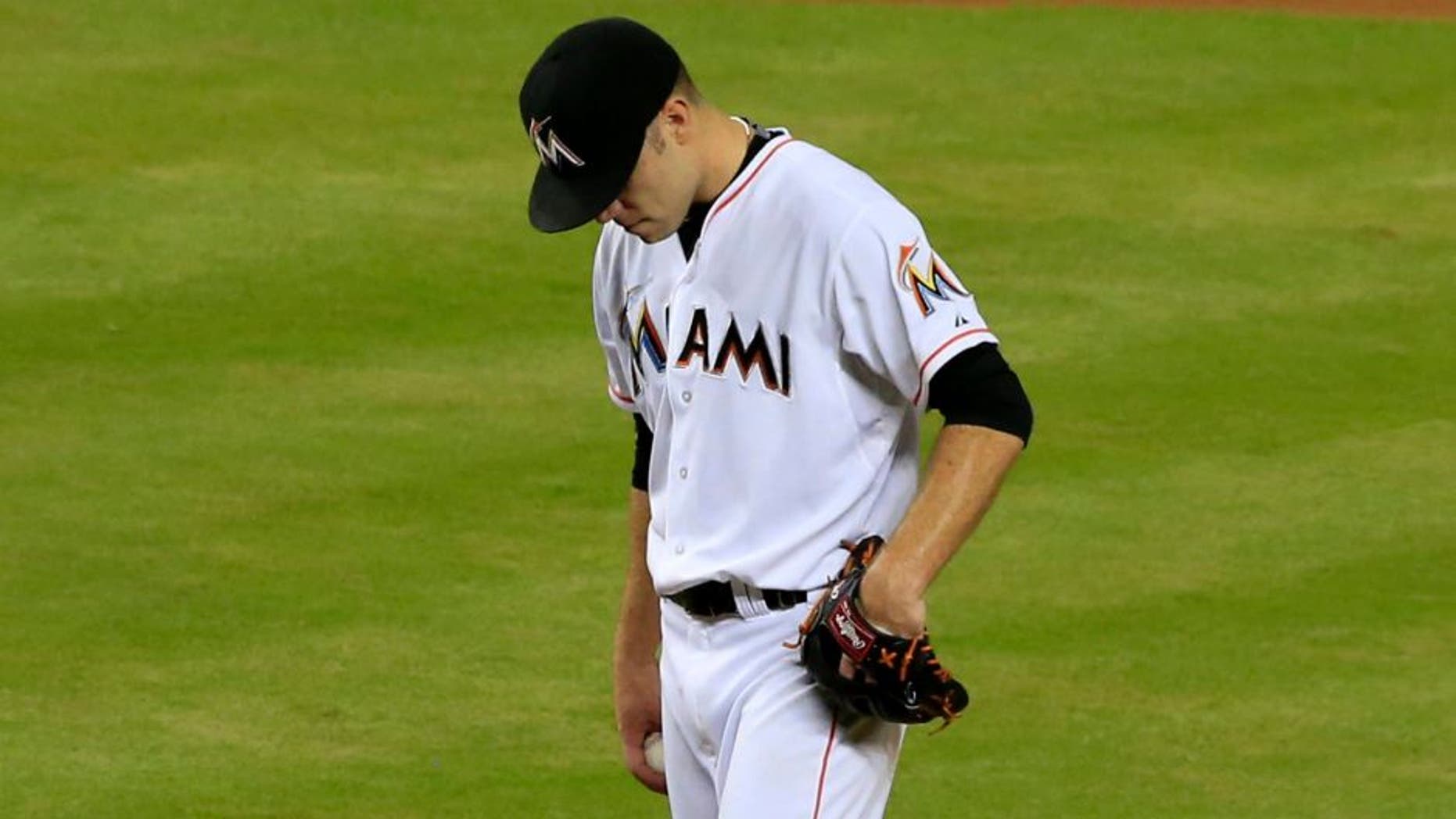 Aug 5, 2015; Miami, FL, USA; Miami Marlins starting pitcher David Phelps on the mound during the game against the New York Mets at Marlins Park. Mandatory Credit: Robert Mayer-USA TODAY Sports