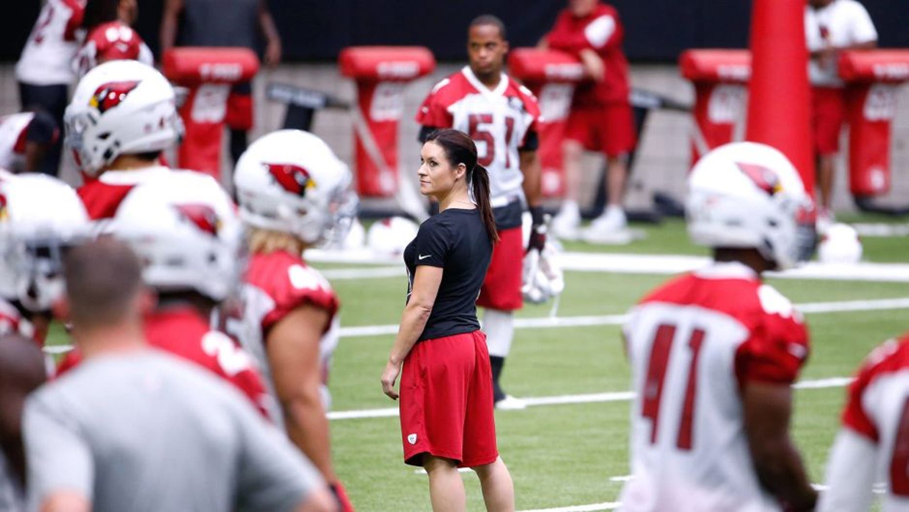 GLENDALE, AZ - AUGUST 01: Intern linebacker coach Jen Welter of the Arizona Cardinals on the field team training camp at University of Phoenix Stadium on August 1, 2015 in Glendale, Arizona. (Photo by Christian Petersen/Getty Images)
