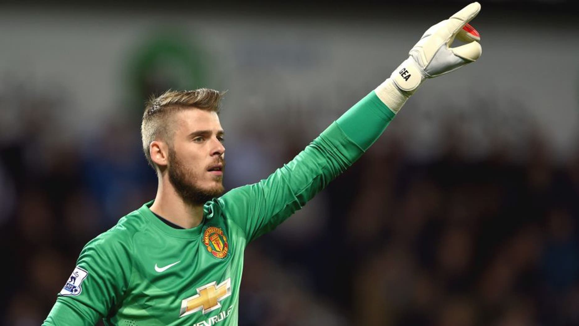 WEST BROMWICH, ENGLAND - OCTOBER 20: David De Gea of Manchester United in action during the Barclays Premier League match between West Bromwich Albion and Manchester United at The Hawthorns on October 20, 2014 in West Bromwich, England. (Photo by Michael Regan/Getty Images)