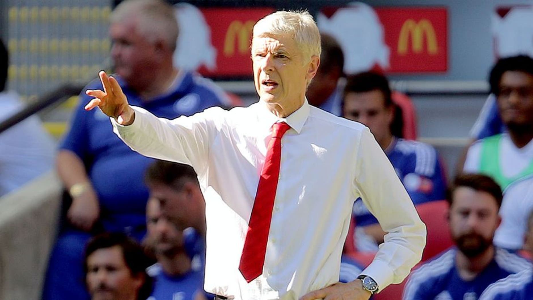 LONDON, ENGLAND - AUGUST 2: Arsene Wenger manager / head coach of Arsenal during the FA Community Shield match between Chelsea and Arsenal at Wembley Stadium on August 2, 2015 in London, England. (Photo by James Bayliss - AMA/Getty Images)