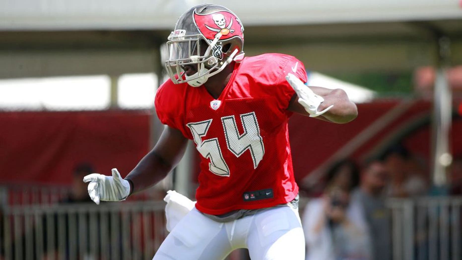 Aug 6, 2015; Tampa Bay, FL, USA; Tampa Bay Buccaneers outside linebacker Lavonte David (54) works out during training camp at One Buc Place. Mandatory Credit: Kim Klement-USA TODAY Sports