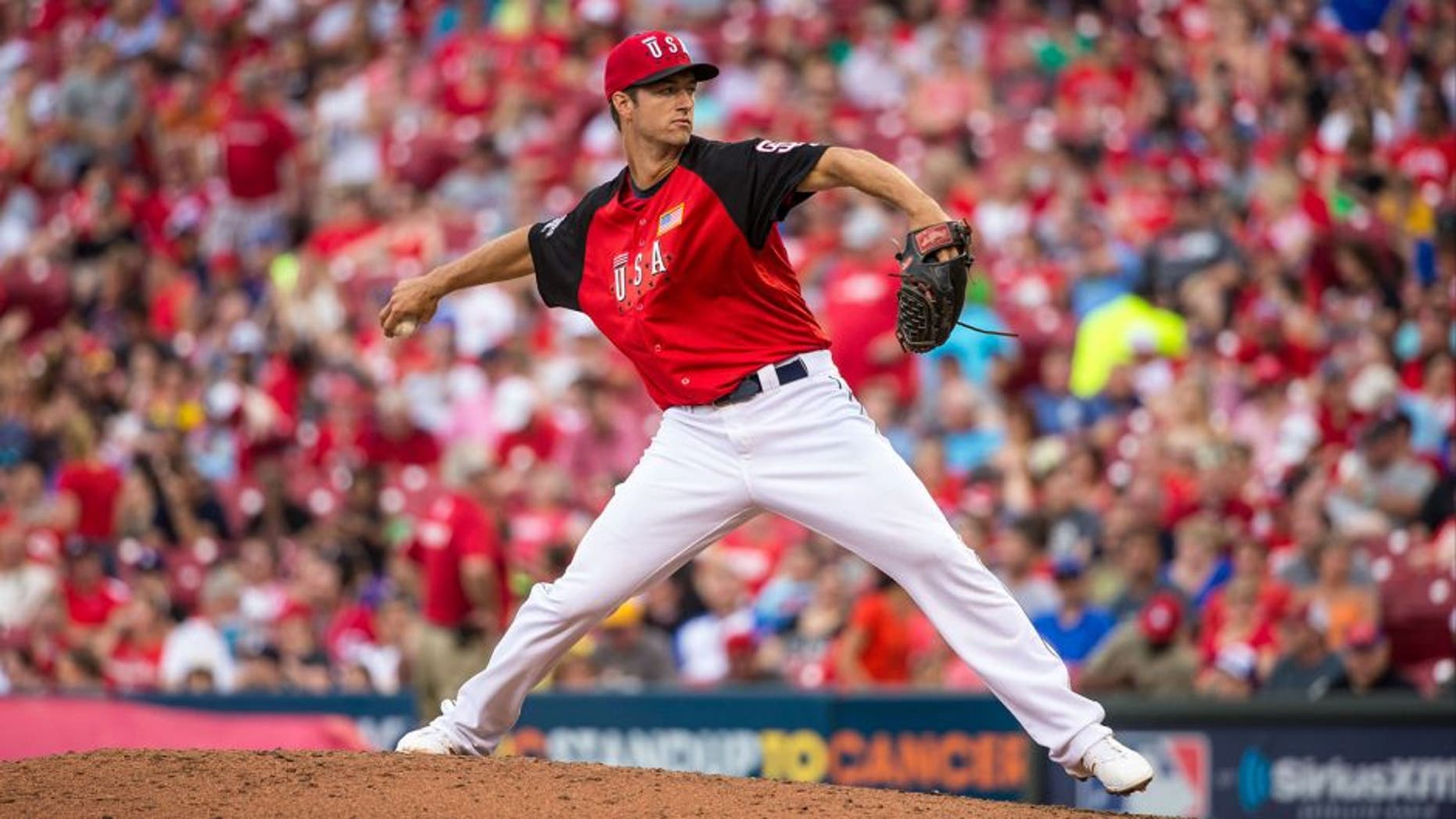 CINCINNATI, OH- JULY 12: Colin Rea #29 of the U.S. Team pitches during the SiriusXM All-Star Futures Game at the Great American Ball Park on July 12, 2015 in Cincinnati, Ohio. (Photo by Brace Hemmelgarn/Minnesota Twins/Getty Images)