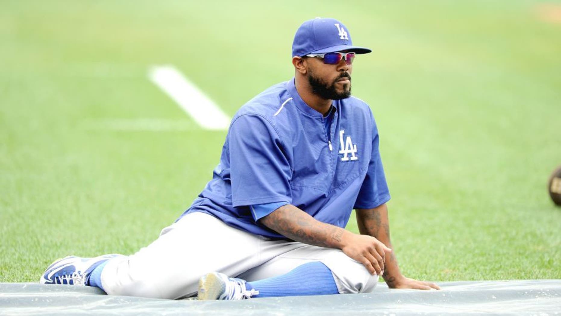 WASHINGTON, DC - JULY 17: Howie Kendrick #47 of the Los Angeles Dodgers warms up before the game against the Washington Nationals at Nationals Park on July 17, 2015 in Washington, DC. (Photo by G Fiume/Getty Images)