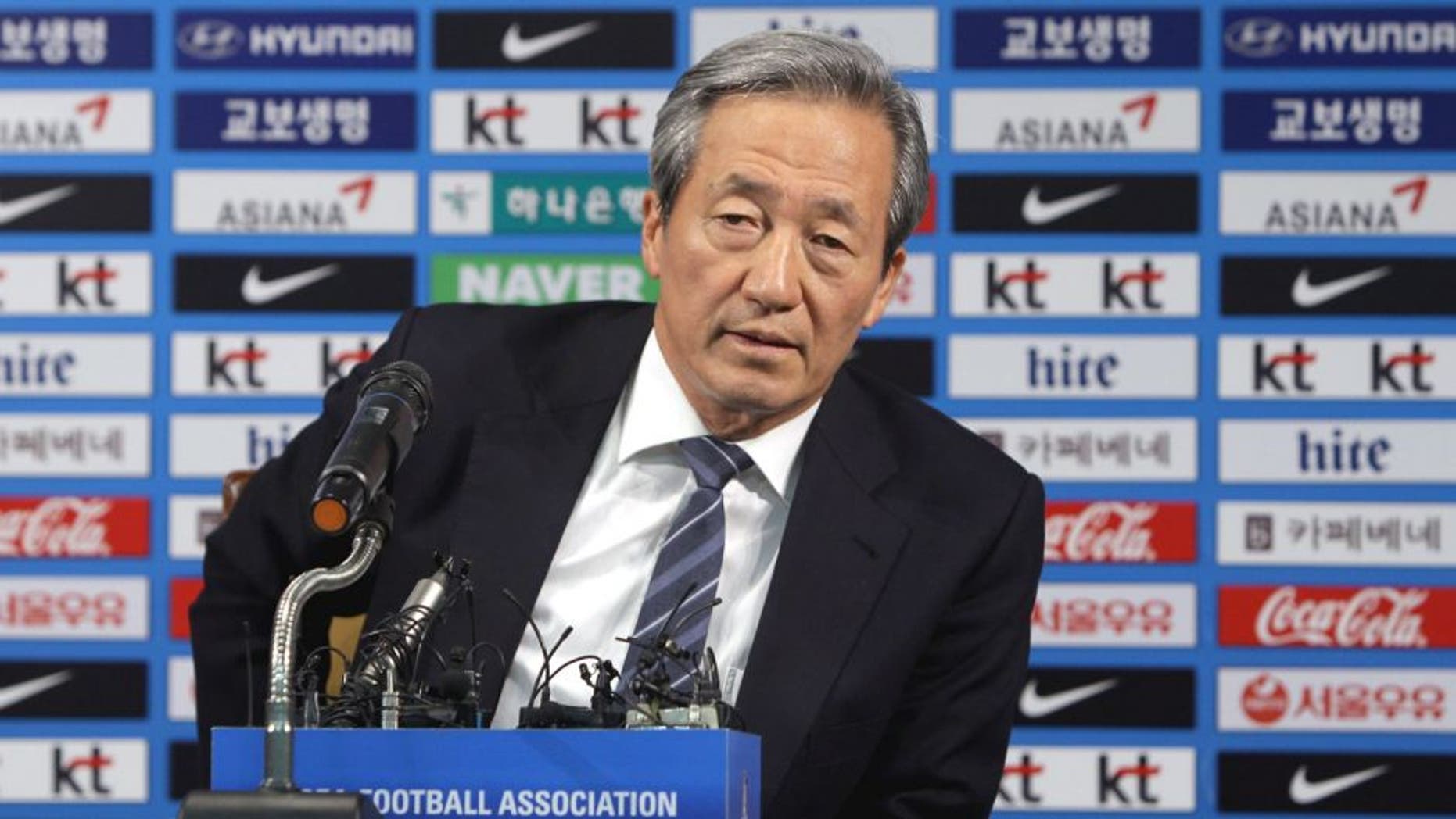 SEOUL, SOUTH KOREA - JUNE 03: Former FIFA vice president Chung Mong-Joon speaks during a press conference on June 3, 2015 in Seoul, South Korea. Honorary Vice President of FIFA Chung Mong-Joon announced that he will consider running for FIFA presidency after the announcement by Sepp Blatter to step down from the position later this year amid a corruption scandal. (Photo by Chung Sung-Jun/Getty Images)
