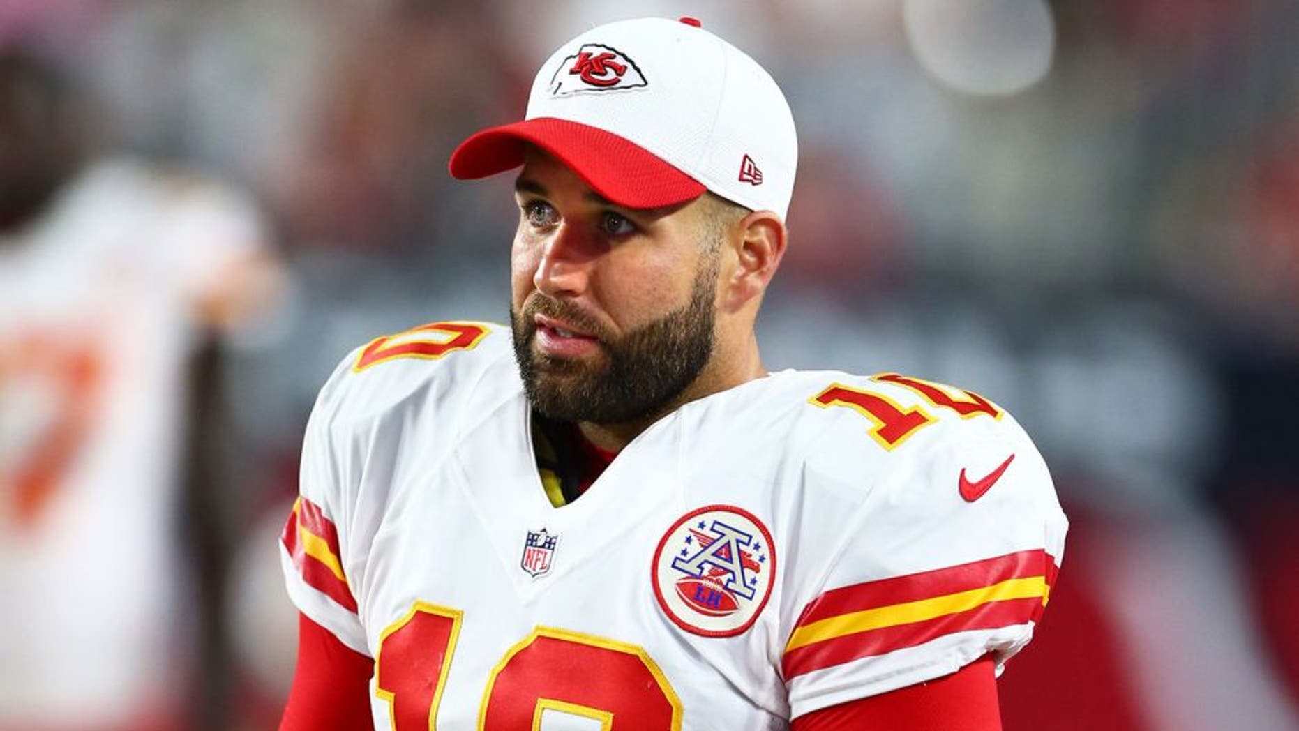Aug 15, 2015; Glendale, AZ, USA; Kansas City Chiefs quarterback Chase Daniel (10) against the Arizona Cardinals during a preseason NFL football game at University of Phoenix Stadium. Mandatory Credit: Mark J. Rebilas-USA TODAY Sports