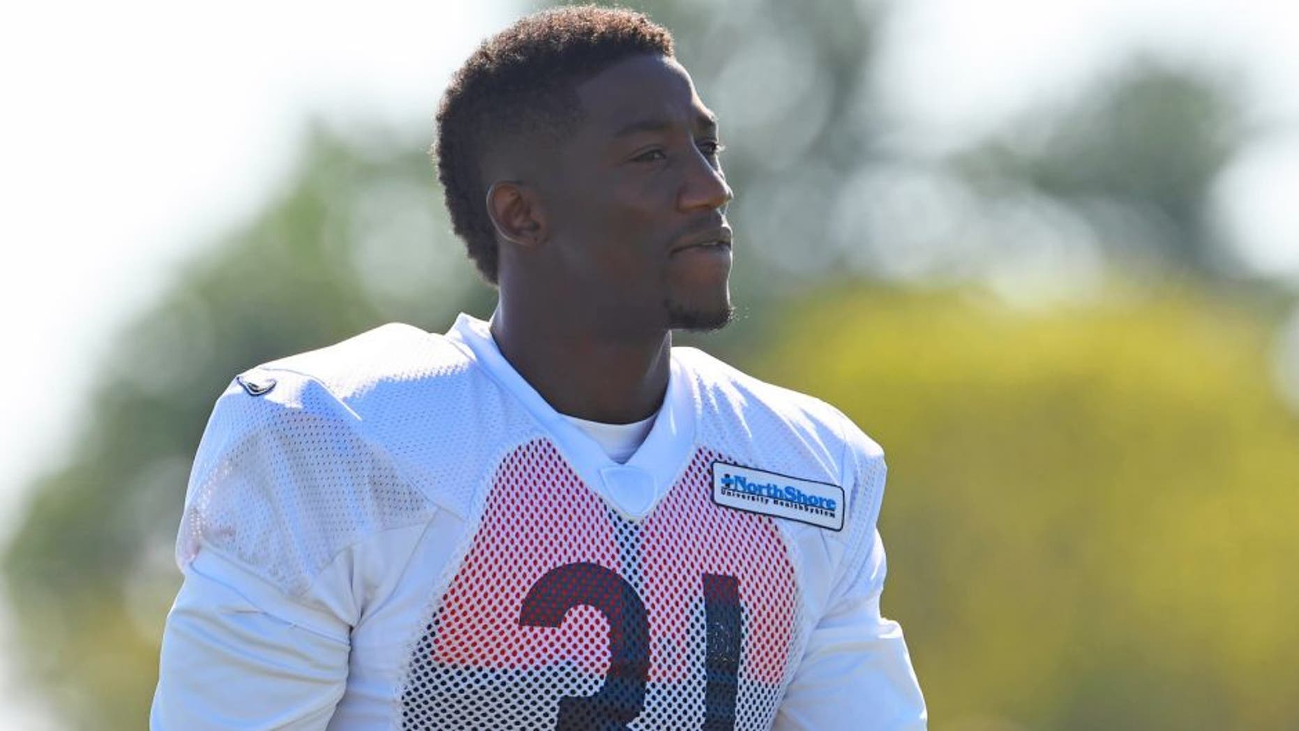 Jul 30, 2015; Bourbonnais, IL, USA; Chicago Bears defensive back Antrel Rolle (31) during practice at Olivet Nazarene University. Mandatory Credit: Mike DiNovo-USA TODAY Sports