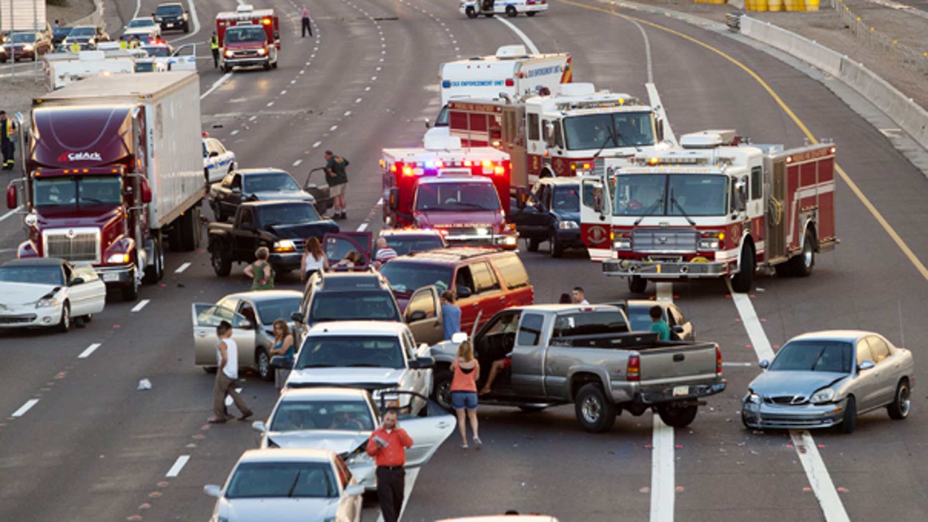 69 Cars Involved In Phoenix Interstate Accidents | Fox News