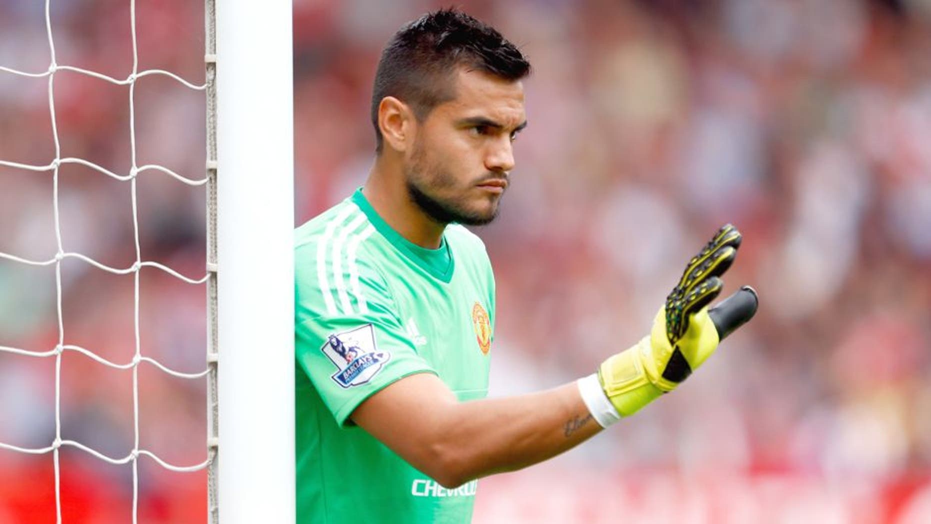 MANCHESTER, ENGLAND - AUGUST 22: Sergio Romero of Manchester United in action during the Barclays Premier League match between Manchester United and Newcastle United at Old Trafford on August 22, 2015 in Manchester, United Kingdom. (Photo by Julian Finney/Getty Images)