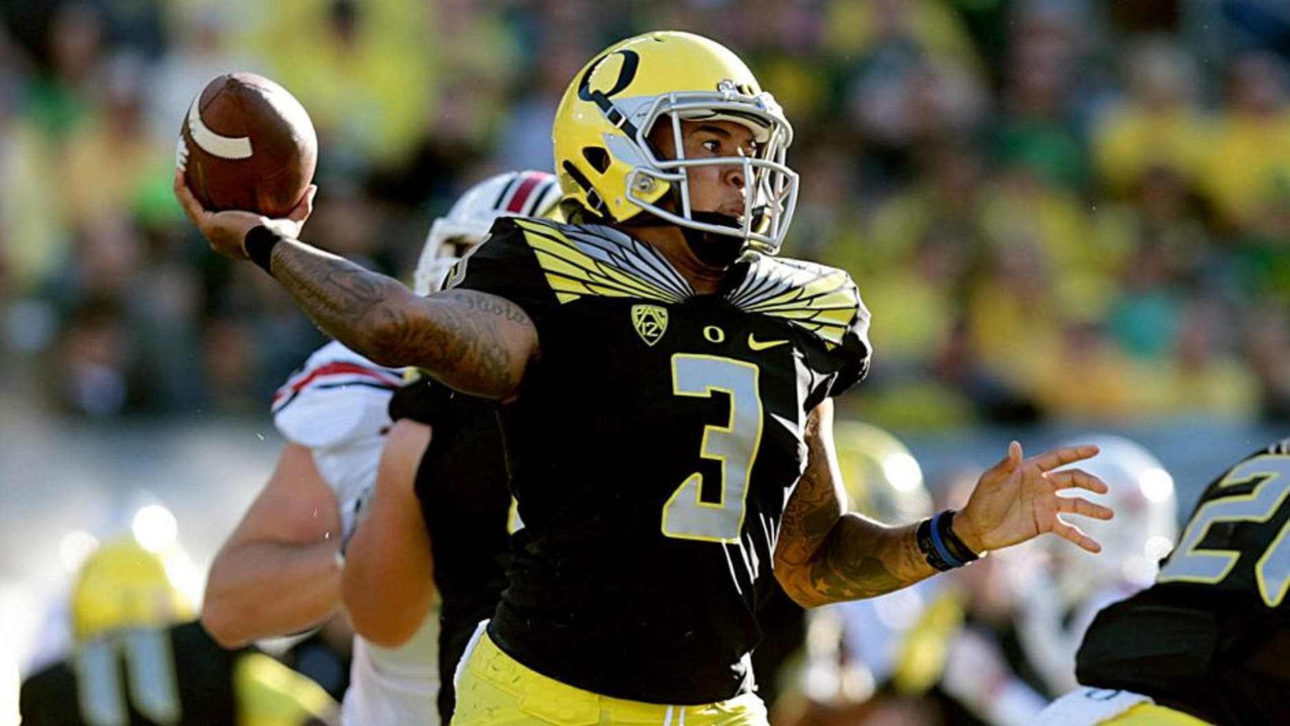 Sep 5, 2015; Eugene, OR, USA; Oregon Ducks quarterback Vernon Adams Jr. (3) throws the ball in the second quarter against the Eastern Washington Eagles at Autzen Stadium. Mandatory Credit: Scott Olmos-USA TODAY Sports