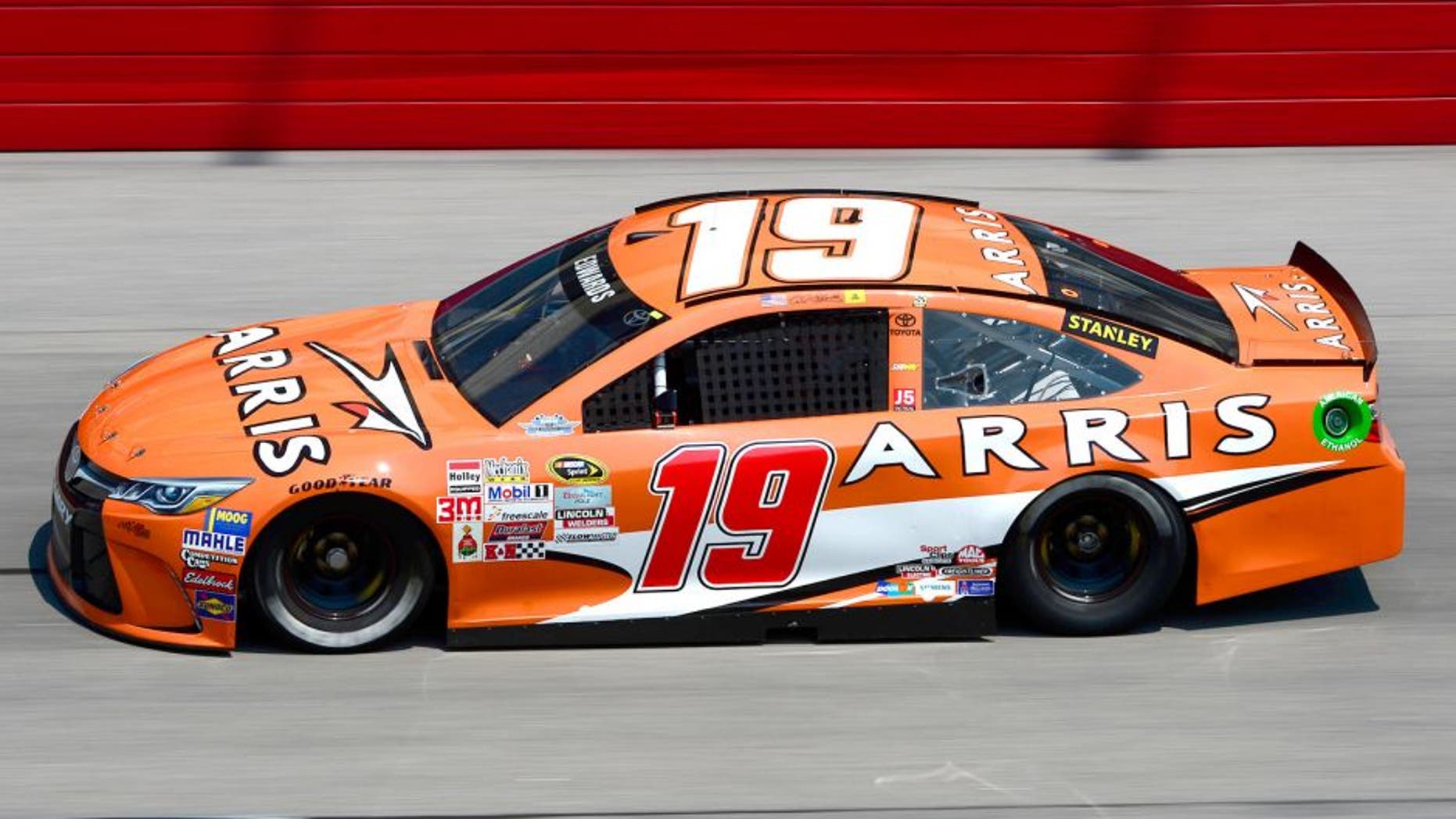 DARLINGTON, SC - SEPTEMBER 04: Carl Edwards, driver of the #19 ARRIS Toyota, practices for the NASCAR Sprint Cup Series Bojangles' Southern 500 at Darlington Raceway on September 4, 2015 in Darlington, South Carolina. (Photo by Robert Laberge/NASCAR via Getty Images)