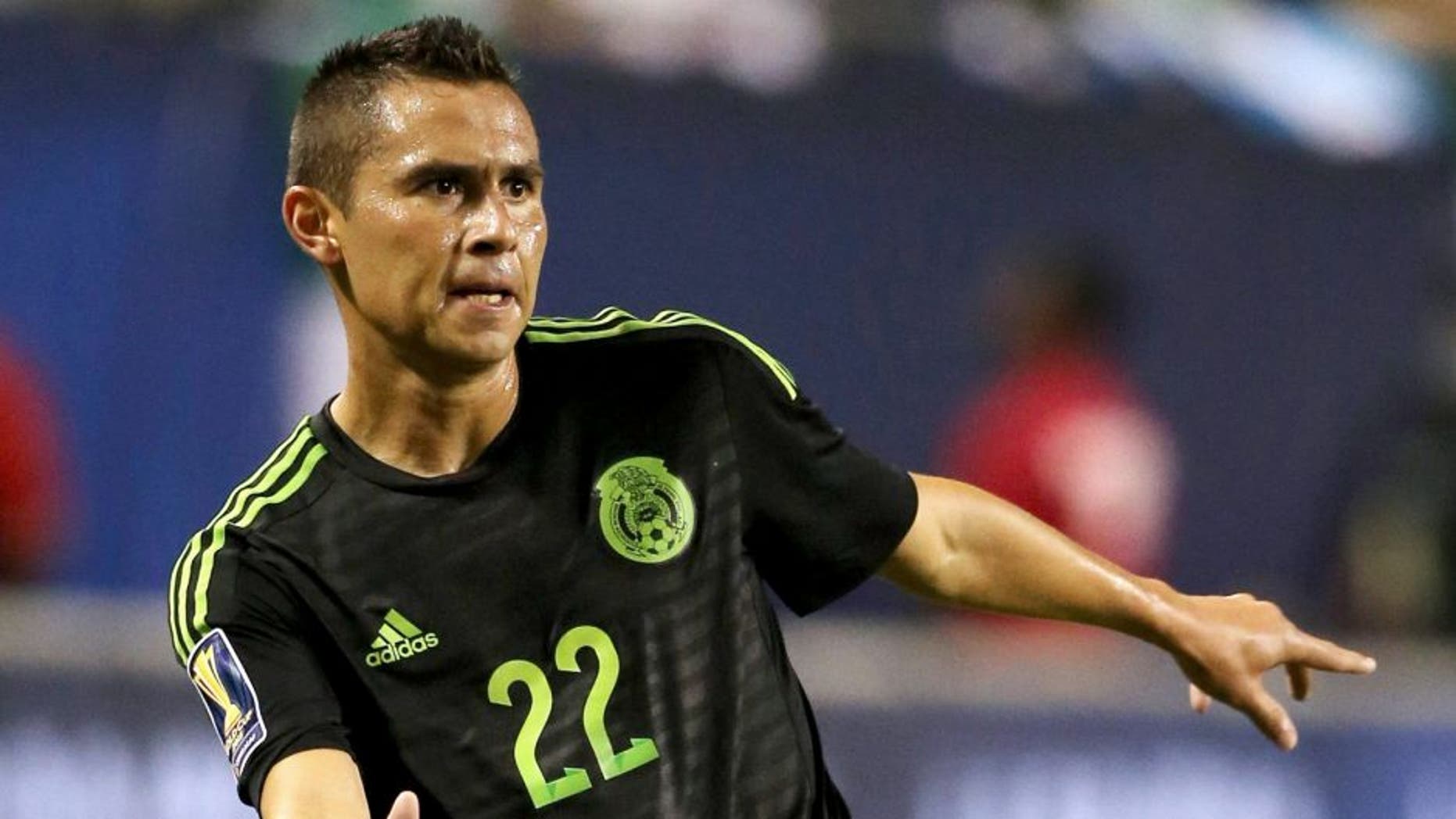 CHICAGO, IL - JULY 09: Paul Aguilar of Mexico during the CONCACAF Gold Cup match between Mexico and Cuba at Soldier Field on July 9, 2015 in Chicago, Illinois. (Photo by Matthew Ashton - AMA/Getty Images)