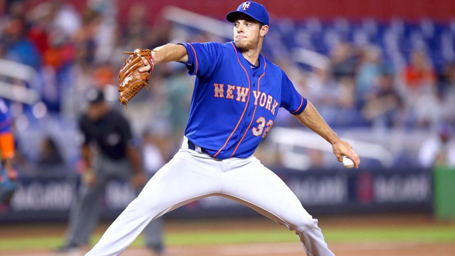 MIAMI, FL - SEPTEMBER 06: Steven Matz #32 of the New York Mets pitches during the game against the Miami Marlins at Marlins Park on September 6, 2015 in Miami, Florida. (Photo by Rob Foldy/Getty Images)