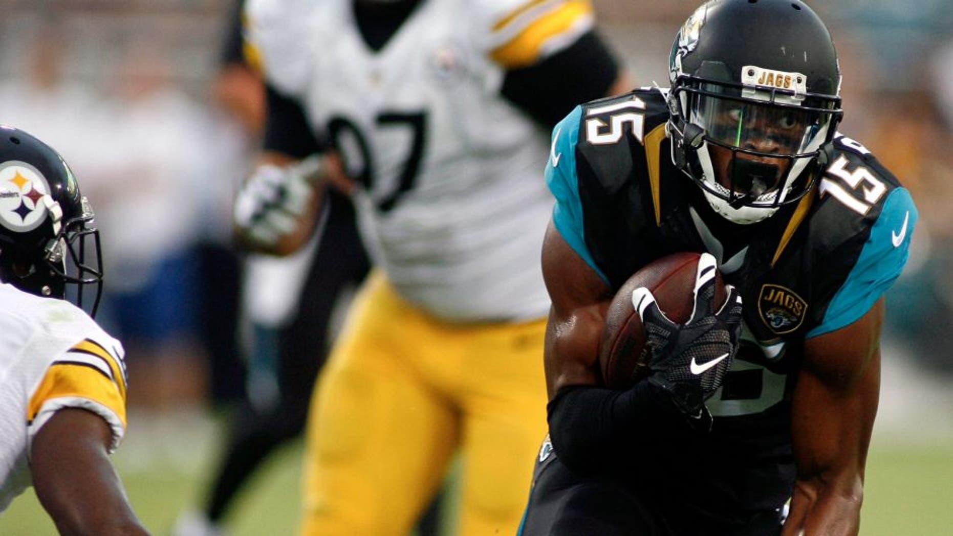Aug 14, 2015; Jacksonville, FL, USA; Jacksonville Jaguars wide receiver Allen Robinson (15) runs in the first quarter of a preseason NFL football game against the Pittsburgh Steelers at EverBank Field. Mandatory Credit: Phil Sears-USA TODAY Sports
