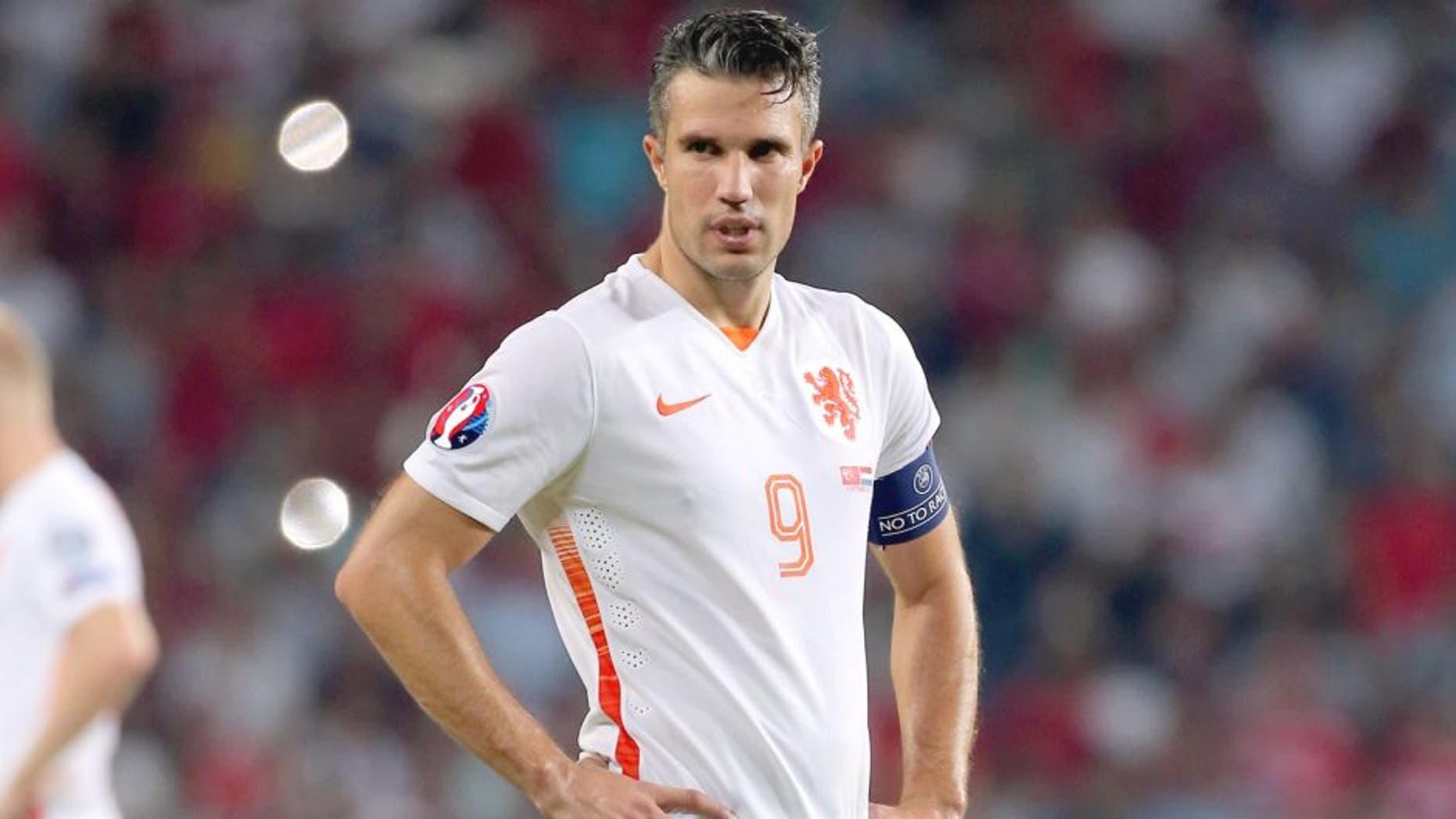 Netherland's Robin Van Persie look on at the end of the Euro 2016 qualifying match between Turkey and Netherlands at the Arena Stadium in Konya on September 6, 2015. Turkey defeated the Netherlands 3-0. AFP PHOTO/STRINGER (Photo credit should read STR/AFP/Getty Images)