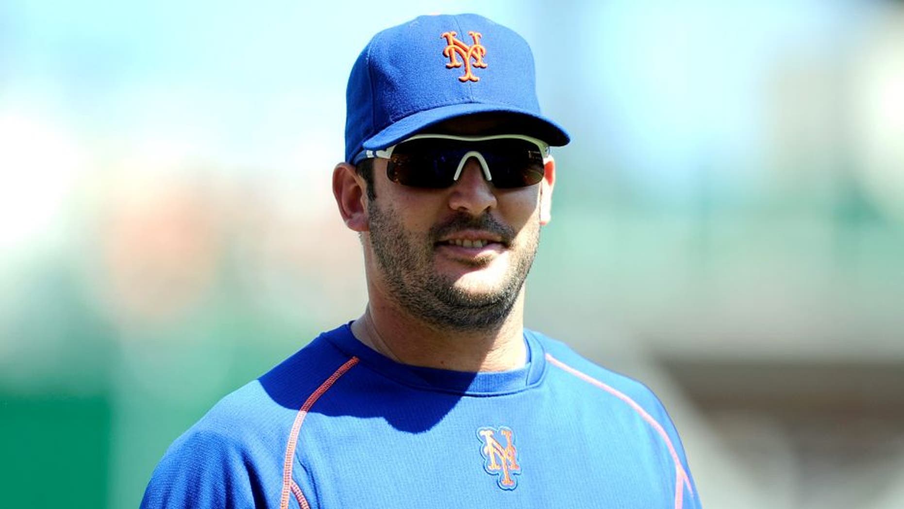 WASHINGTON, DC - SEPTEMBER 07: Matt Harvey #33 of the New York Mets walks in from the bullpen before the game against the Washington Nationals at Nationals Park on September 7, 2015 in Washington, DC. (Photo by Greg Fiume/Getty Images)