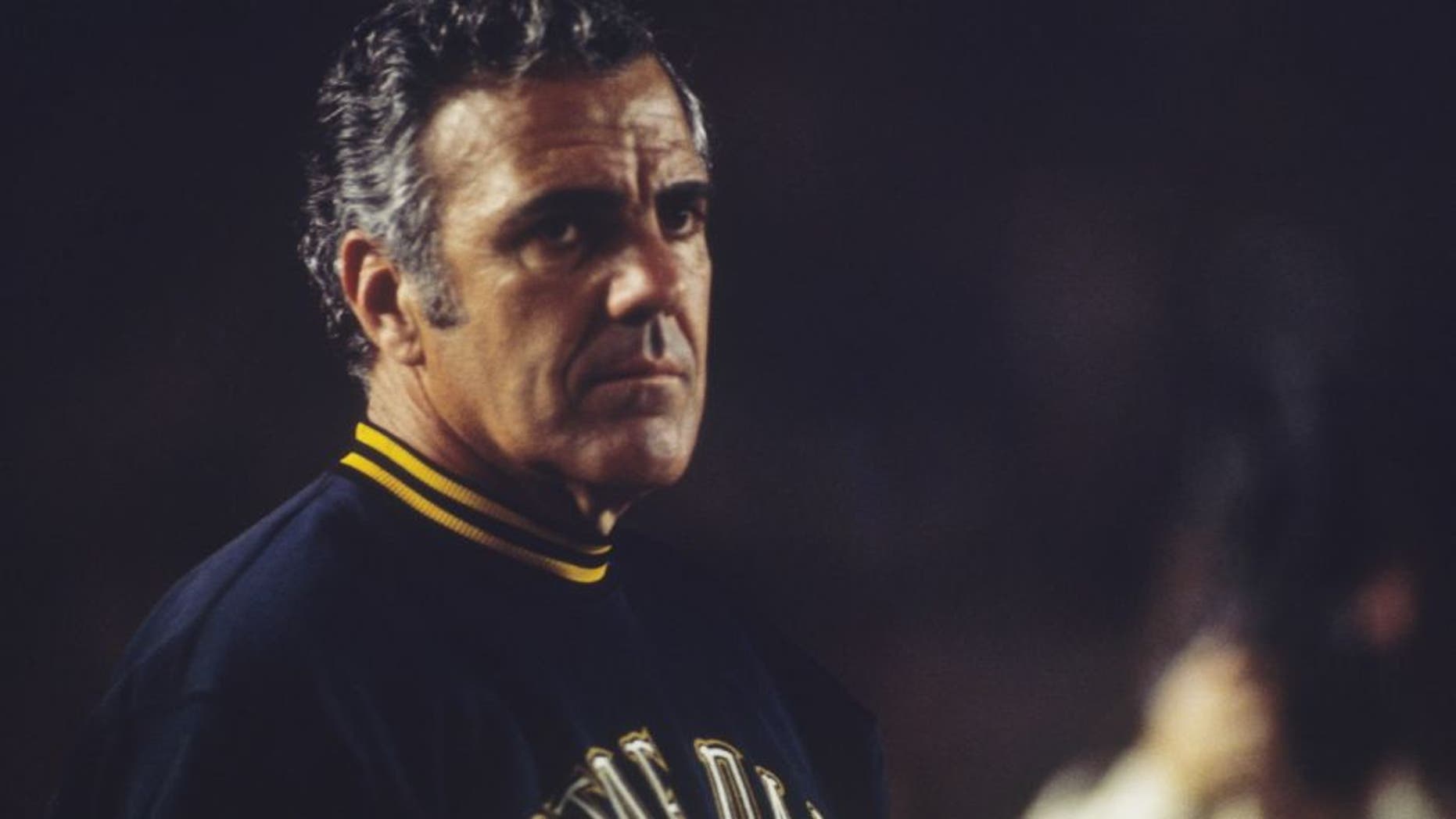 UNDATED: Norte Dame Coach Ara Parseghia watches the action on the field circa 1970's. (Photo by focus on Sport/Getty Images) *** Local Caption *** Ara Parseghian