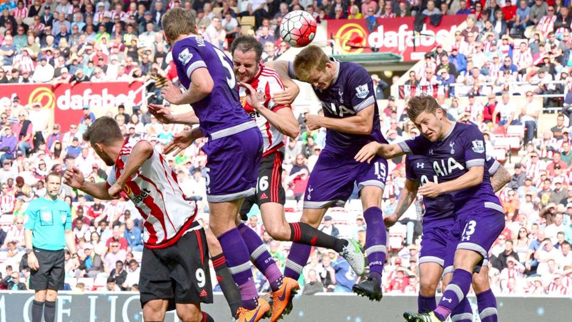 SUNDERLAND, ENGLAND - SEPTEMBER 13 : John O' Shea of Sunderland has a headed chance on goal during the Barclays Premier League match between Sunderland AFC and Tottenham Hotspur FC at the Stadium of Light on September 13, 2015 in Sunderland, United Kingdom. (Photo by Mark Runnacles/Getty Images)