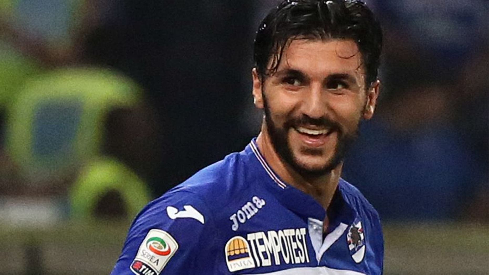 GENOA, ITALY - SEPTEMBER 14: Roberto Soriano of Sampdoria celebrates after scoring the second goal during the Serie A match between UC Sampdoria and Bologna FC at Stadio Luigi Ferraris on September 14, 2015 in Genoa, Italy. (Photo by Getty Images/Getty Images)