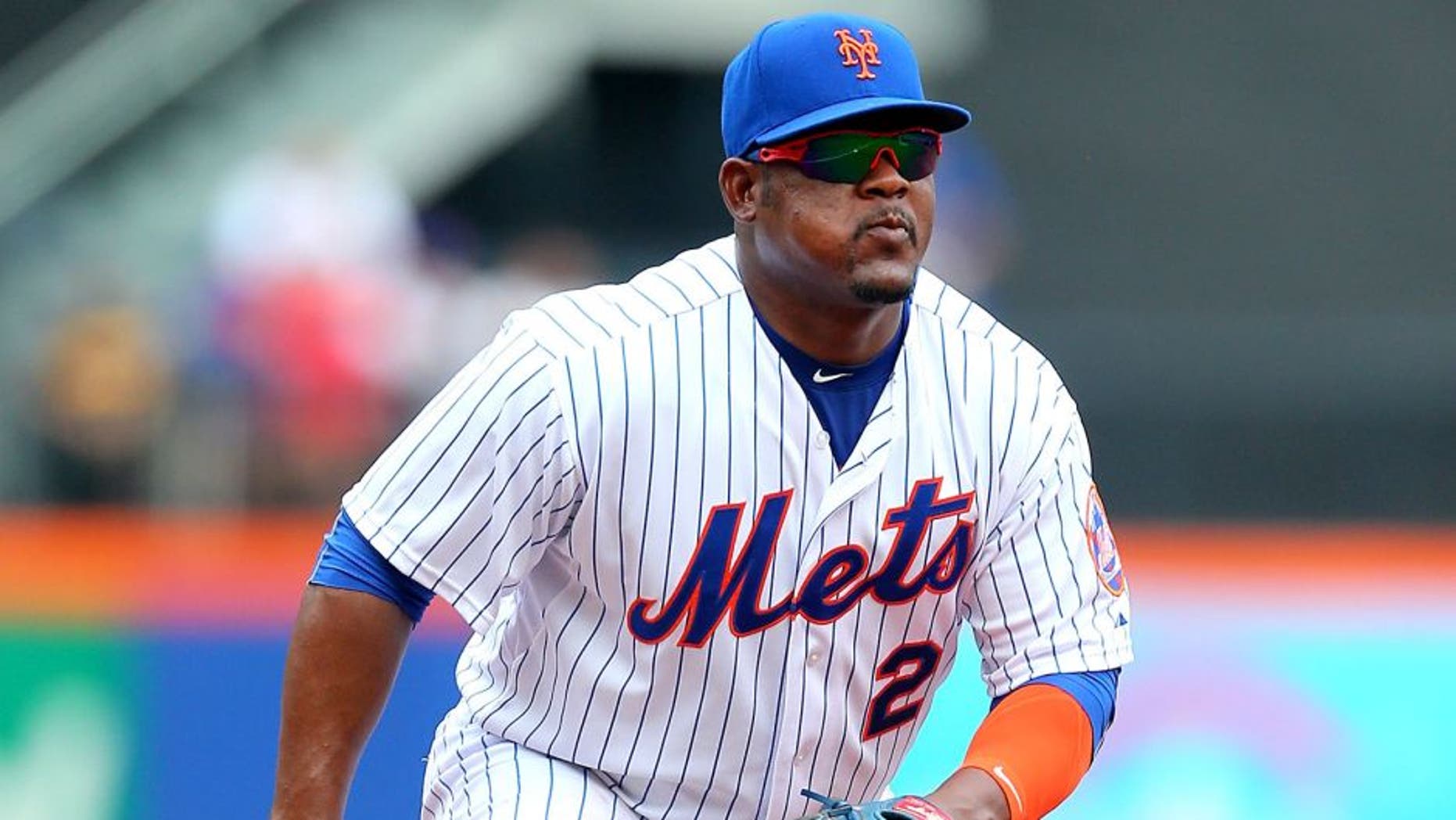 NEW YORK, NY - JULY 30: Juan Uribe #2 of the New York Mets in action against the San Diego Padres at Citi Field on July 30, 2015 in Flushing neighborhood of the Queens borough of New York City. Padres defeated the Mets 8-7. (Photo by Mike Stobe/Getty Images)